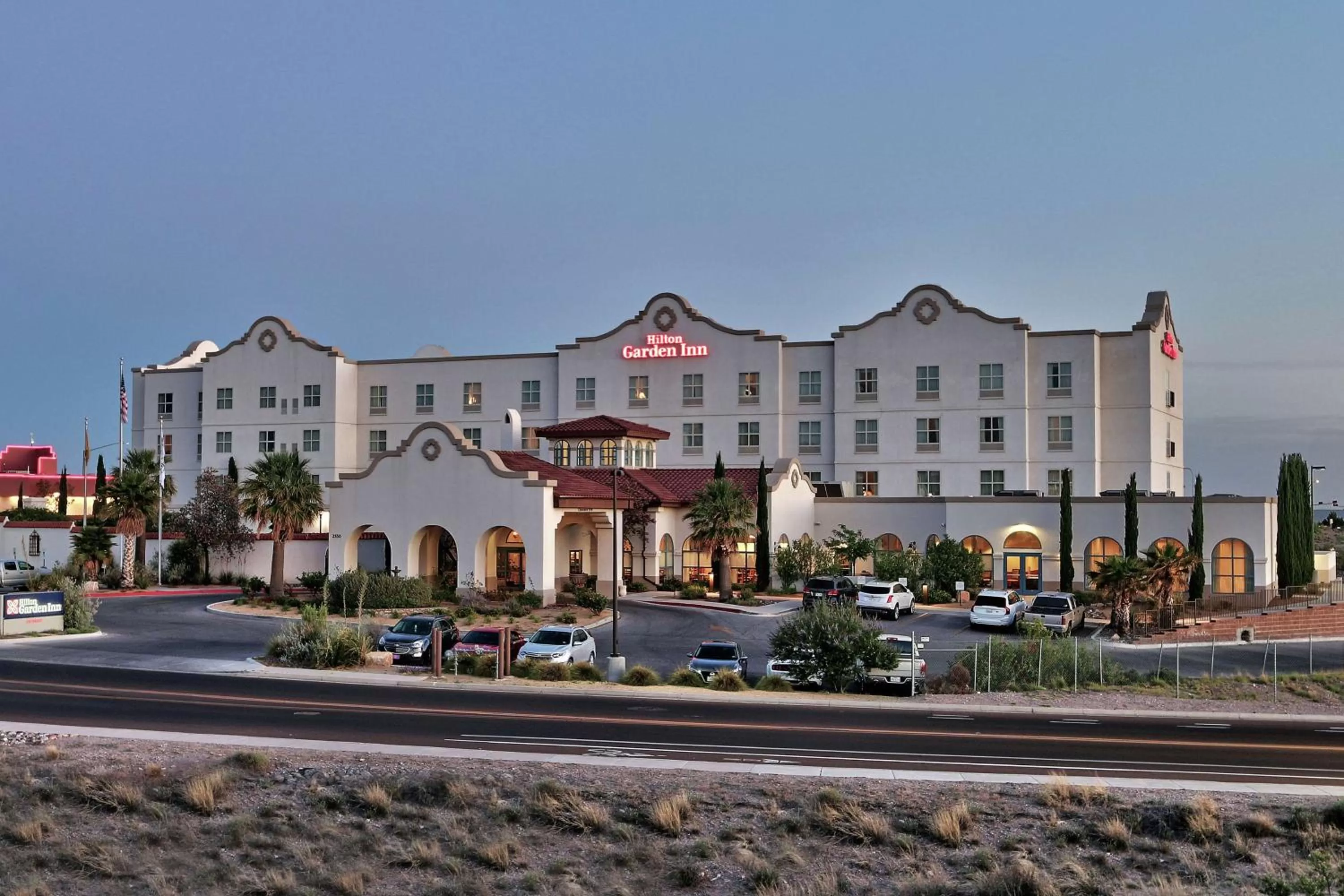 Property building in Hilton Garden Inn Las Cruces