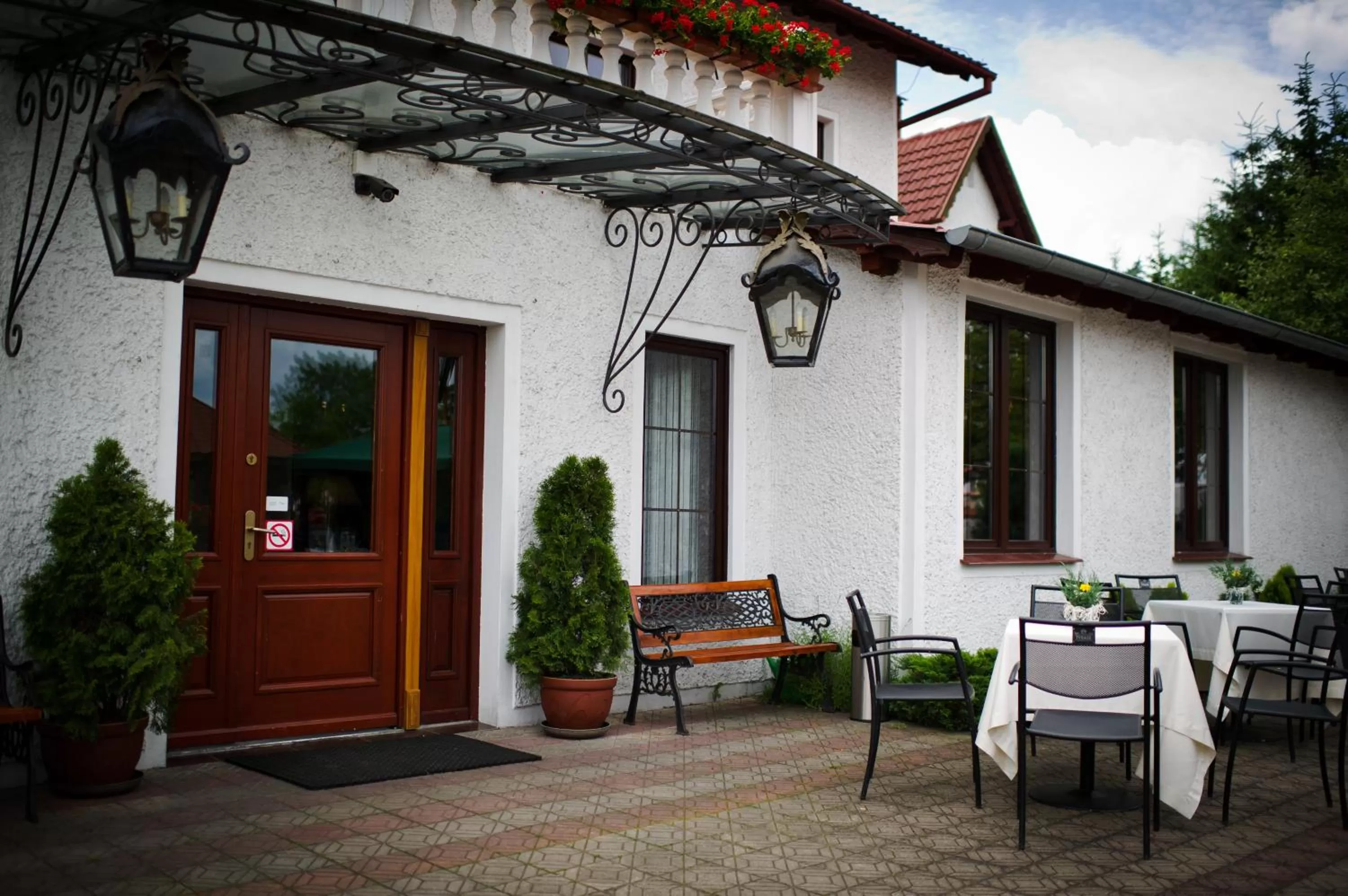 Garden in Motel Łużycki & Restauracja