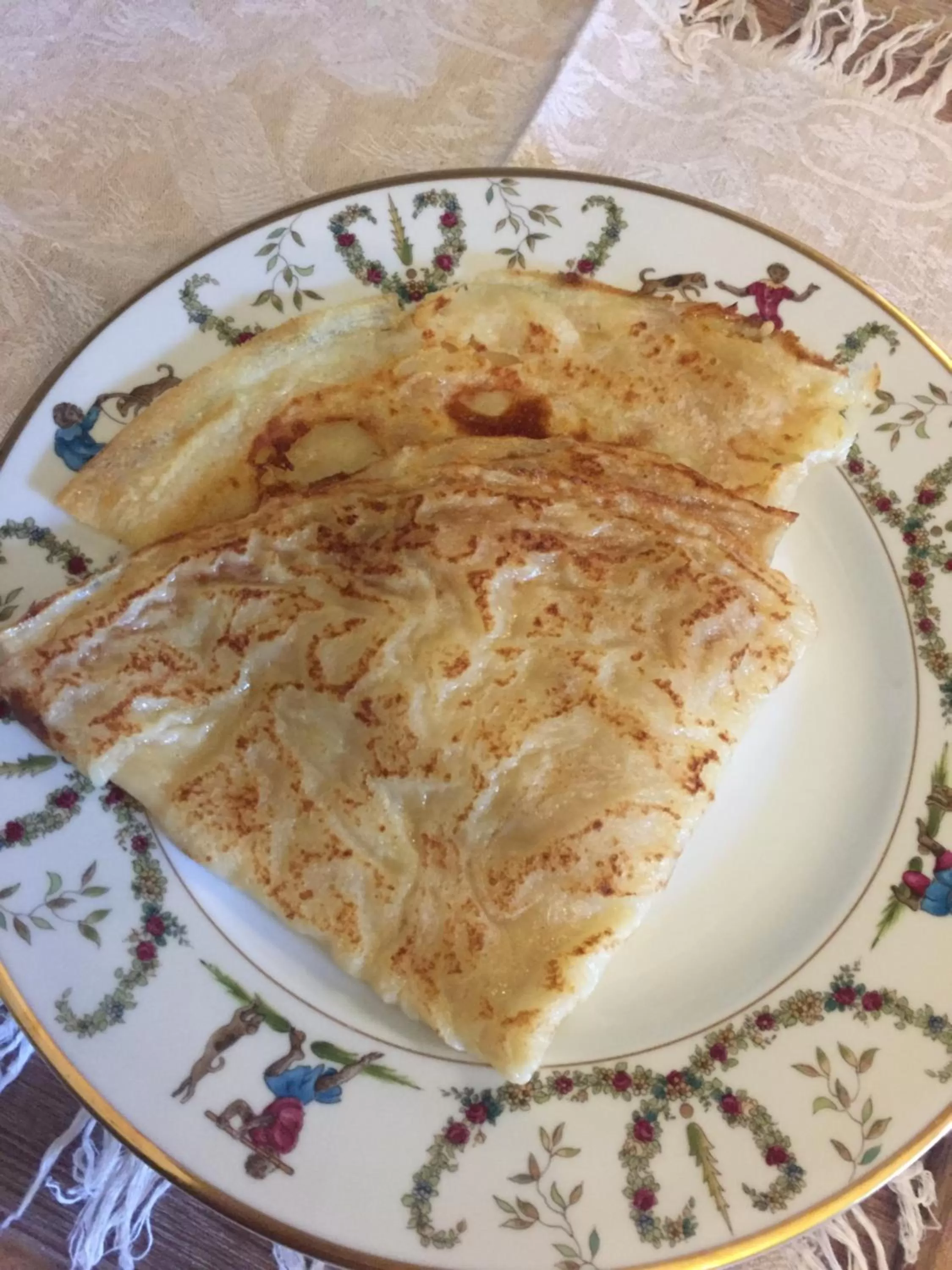 Food and drinks in Au 16 Place Saint Louis