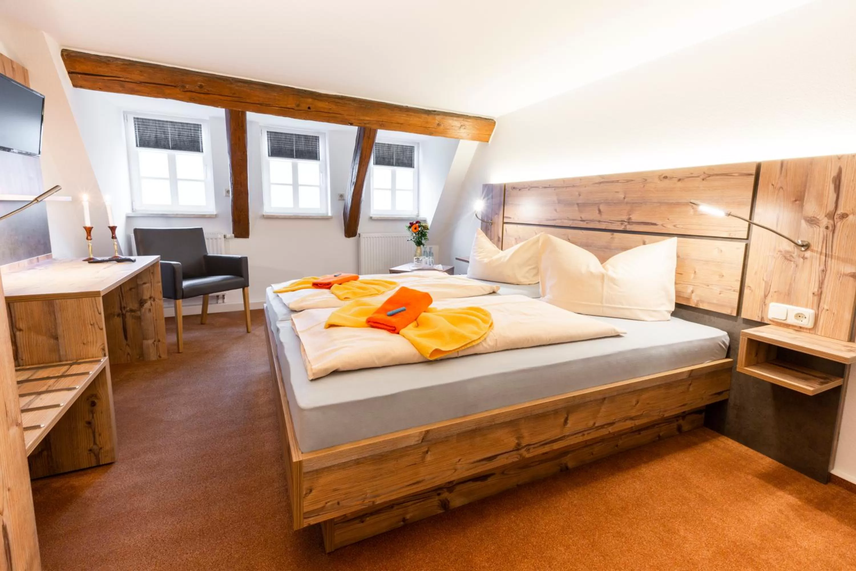 Photo of the whole room, Bed in Waldgasthof Bad Einsiedel