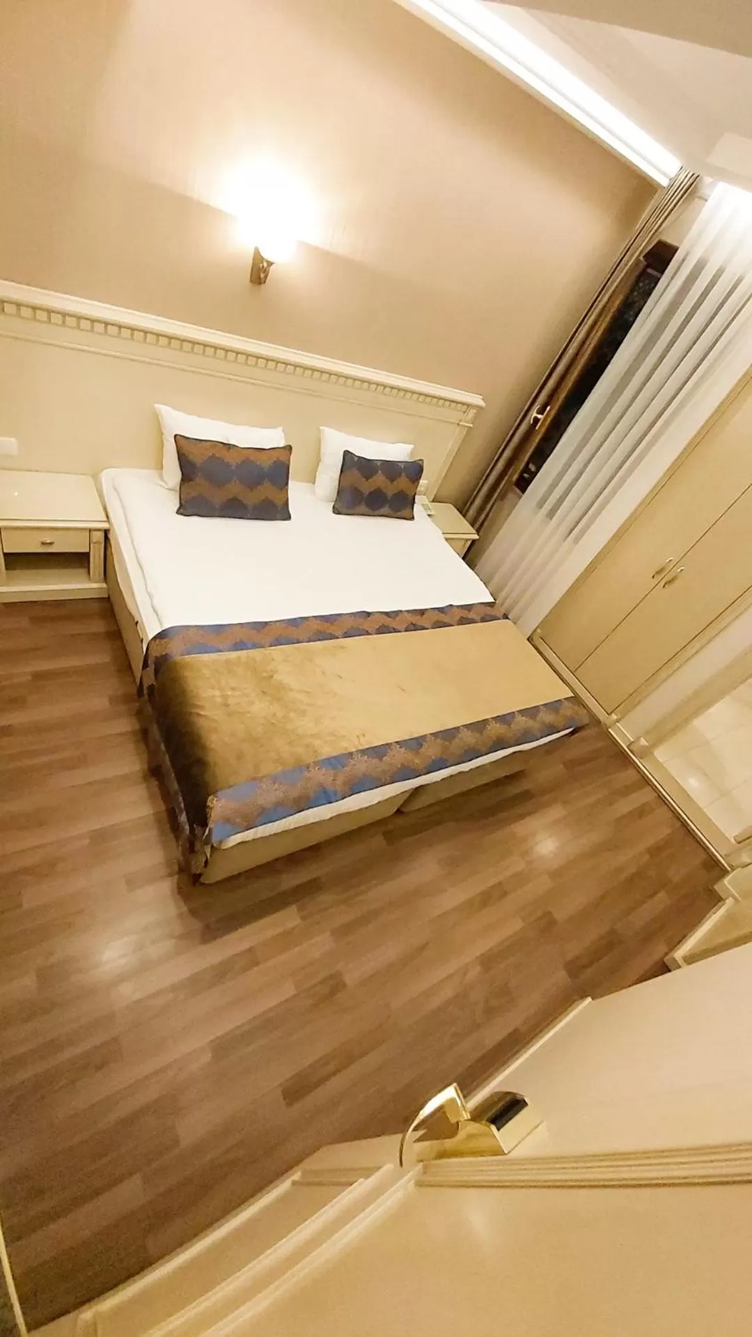 Bed in Sarnic Hotel & Sarnic Premier Hotel(Ottoman Mansion)
