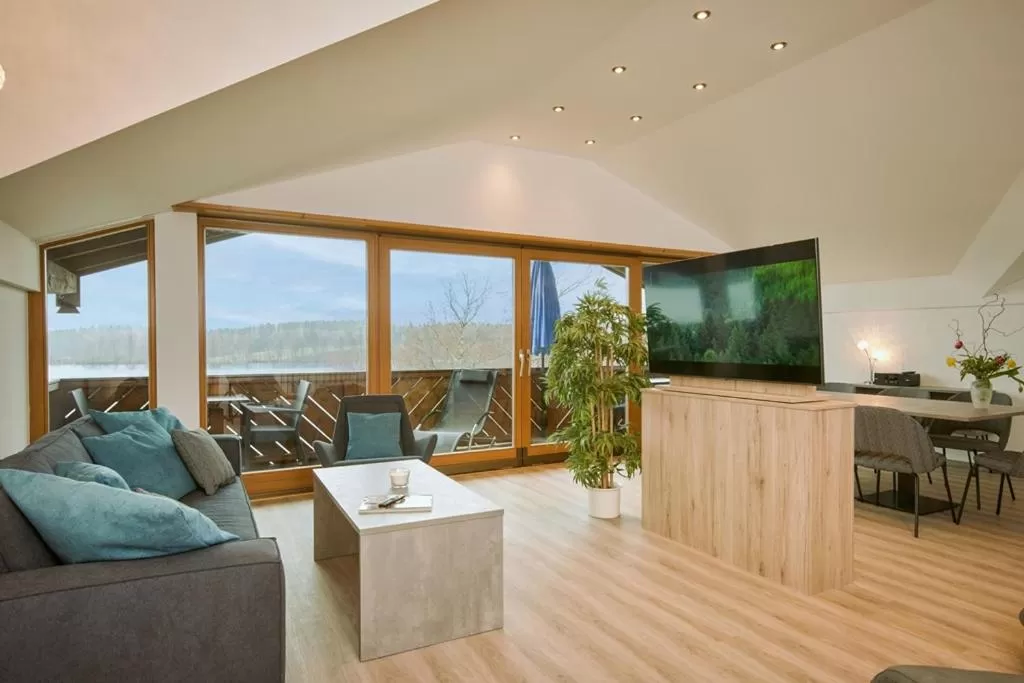 Living room in Hotel Seeblick & Ferienwohnung