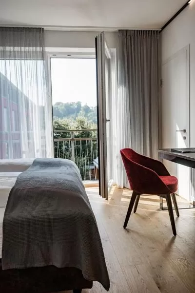 Photo of the whole room in Hotel Wallern Garni