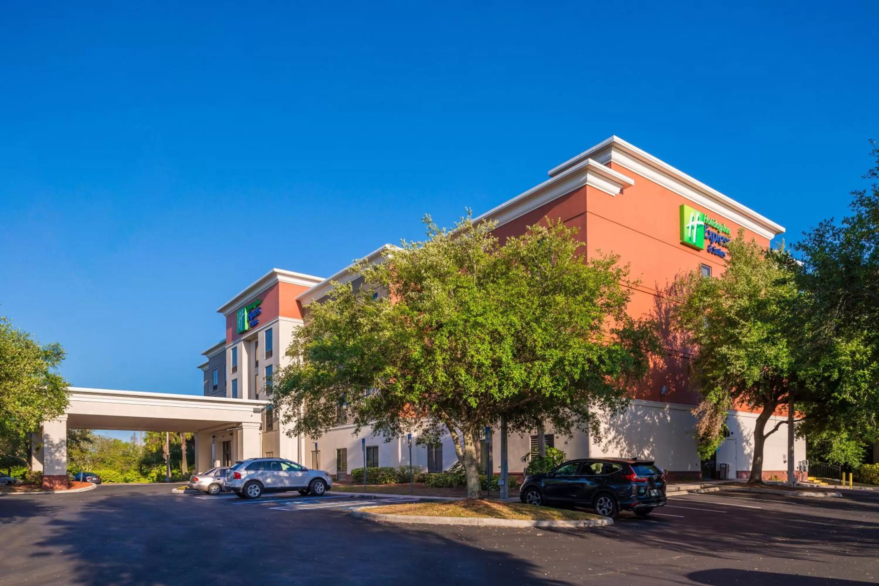 Property building in Holiday Inn Express Hotel & Suites Tampa-Anderson Road-Veterans Exp by IHG
