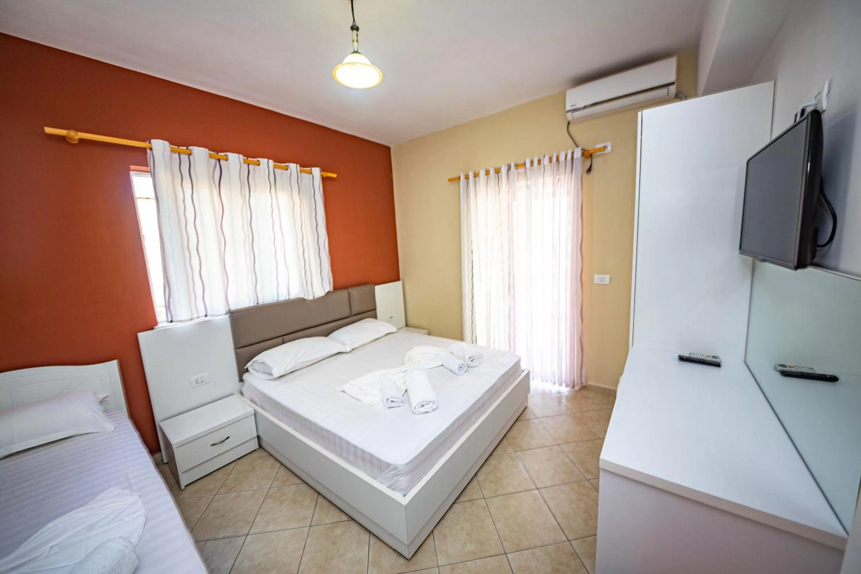 Photo of the whole room, Bed in Ideal ApartHotel Saranda
