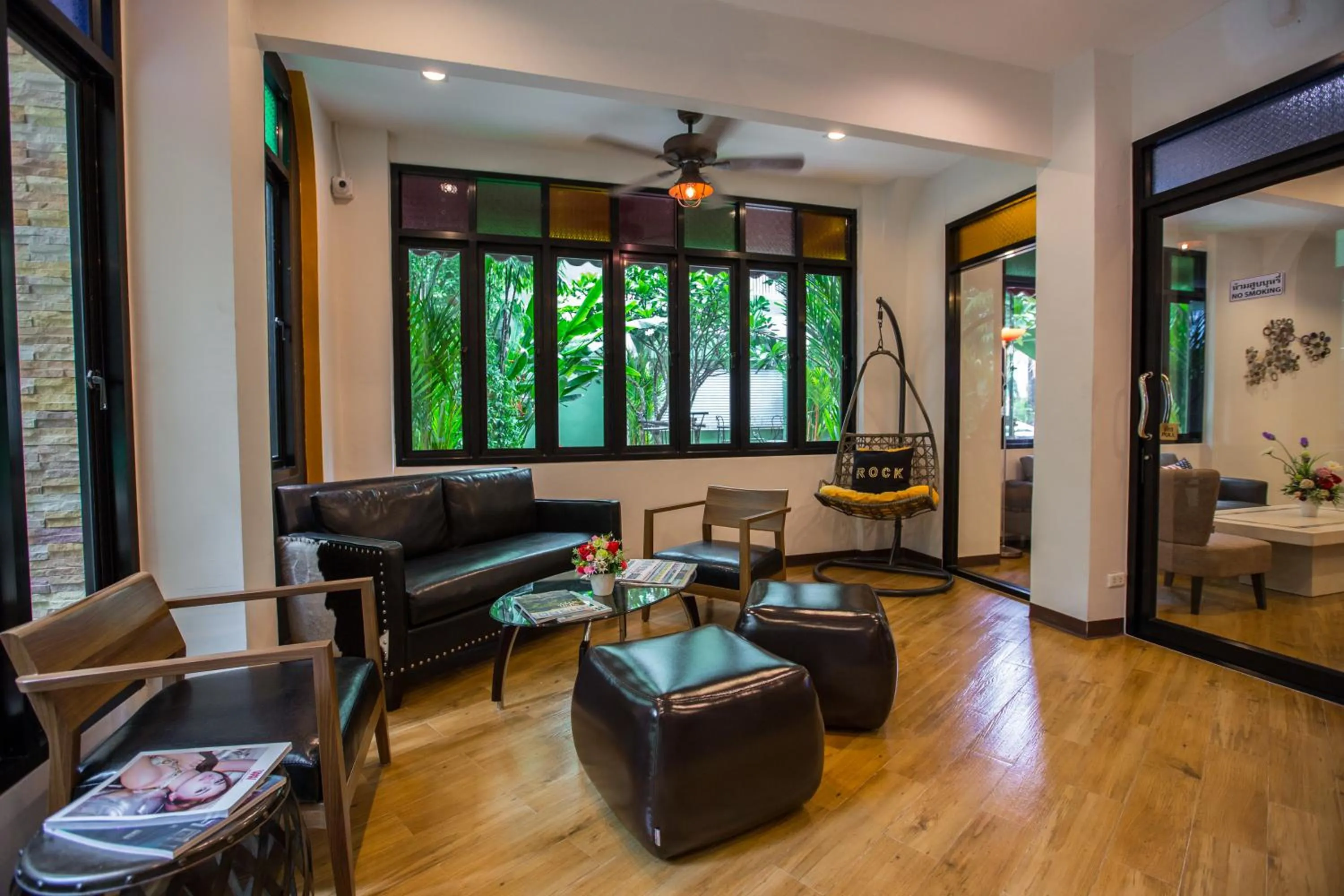 Communal lounge/ TV room in Tee Pak Dee Resident Phuket