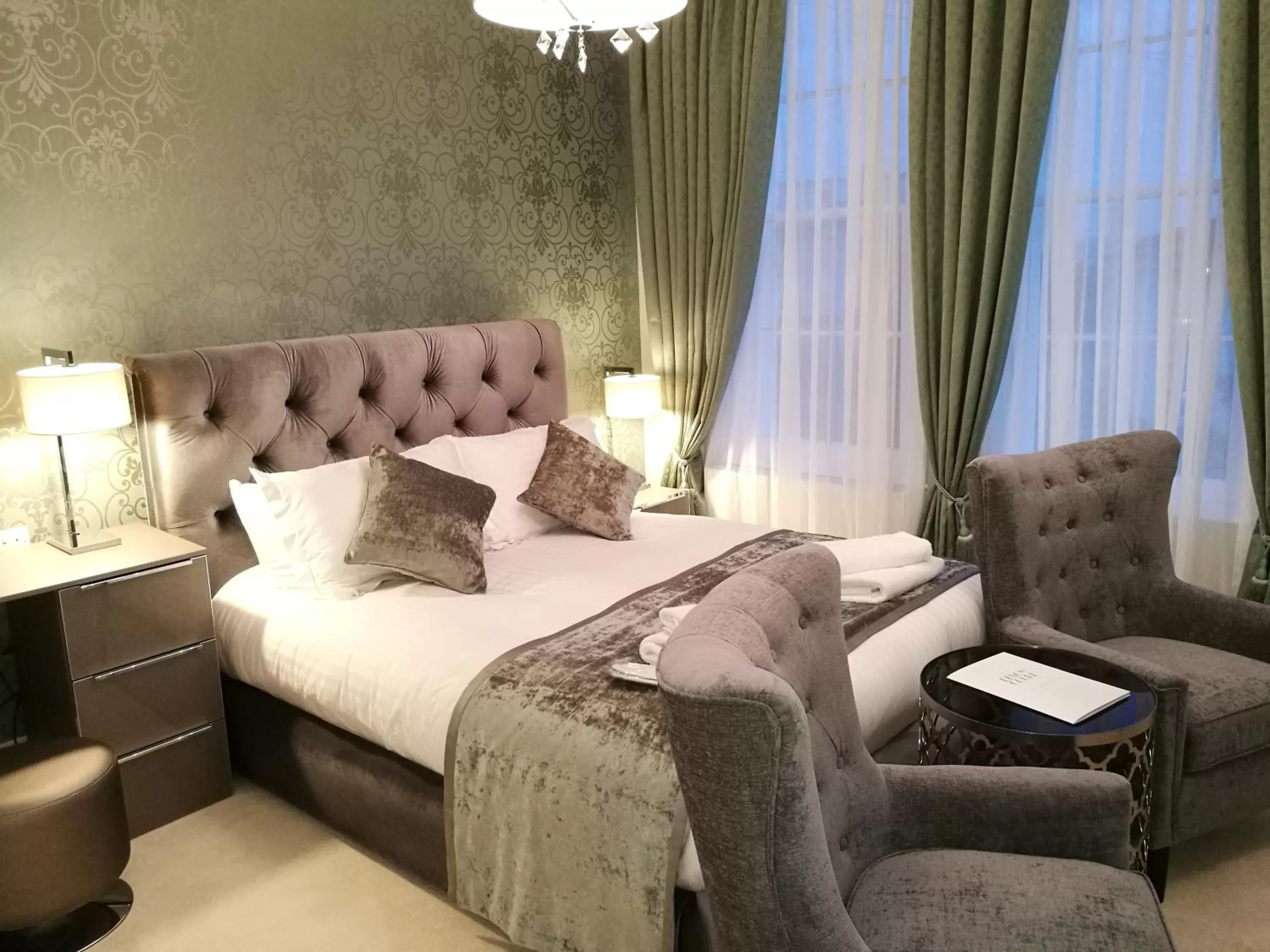 Bed in The Devon Court