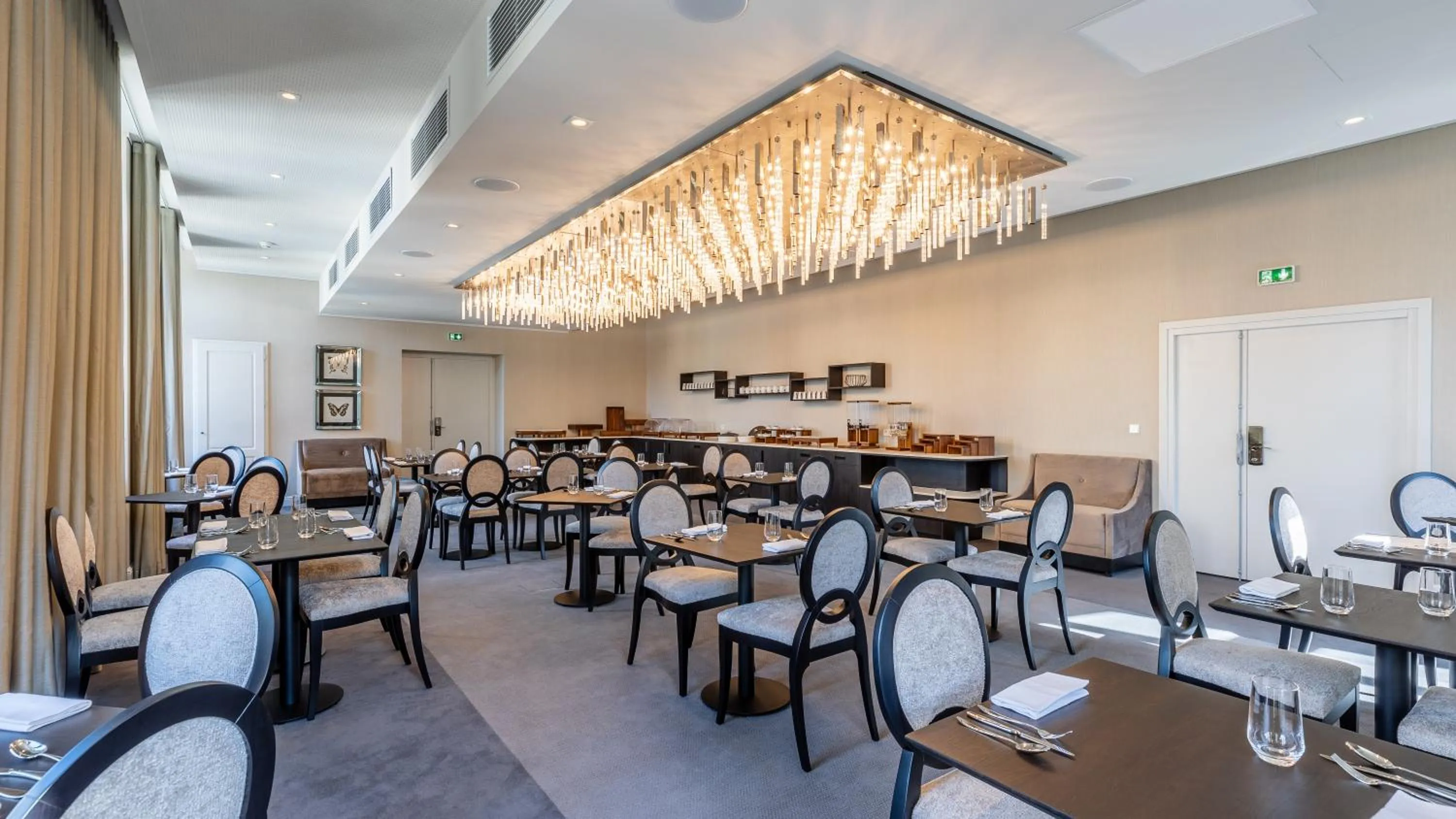 Breakfast in Domaine de Dolomieu Hotel & Spa - BW Premier Collection