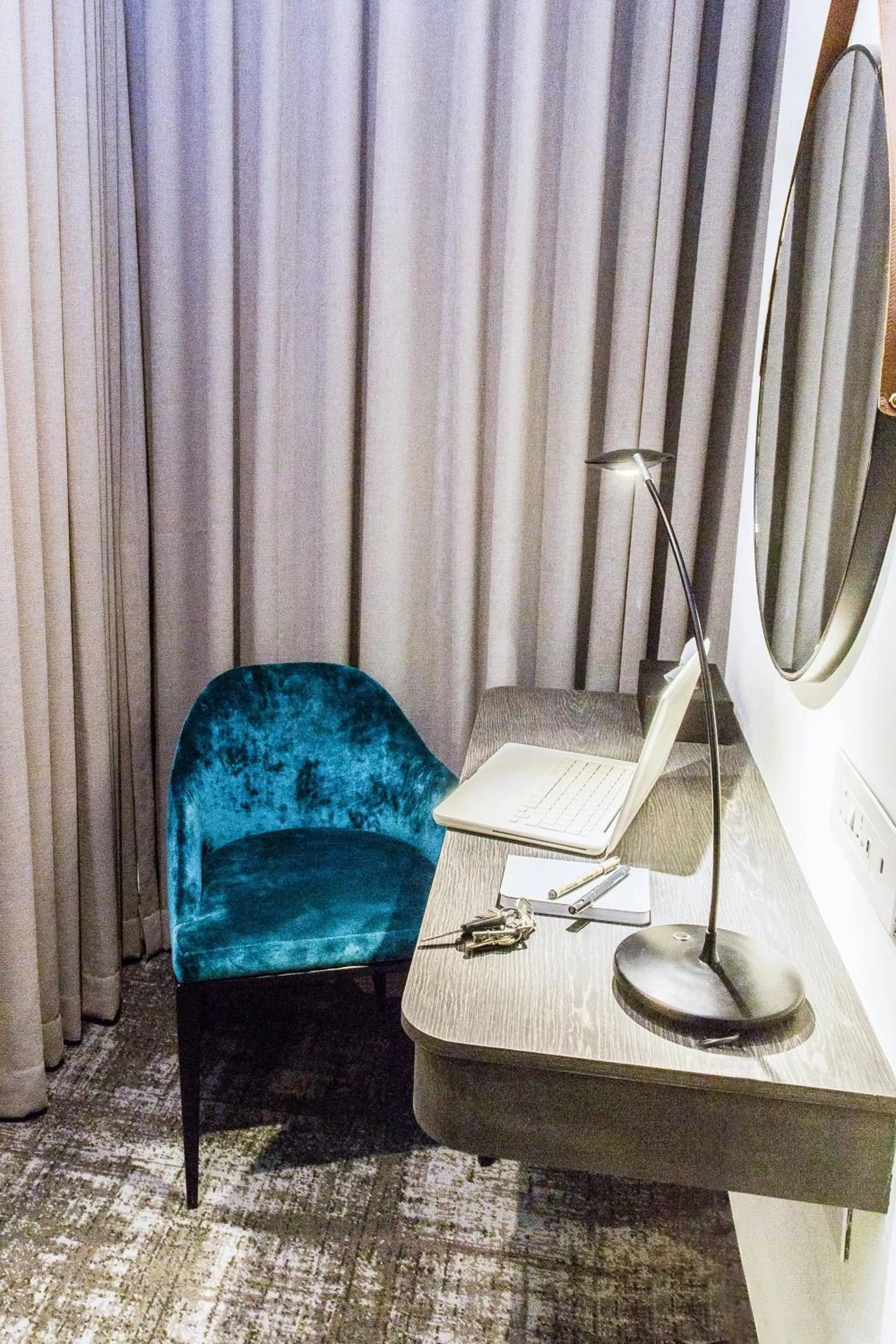 Seating area in The Capital Mirage