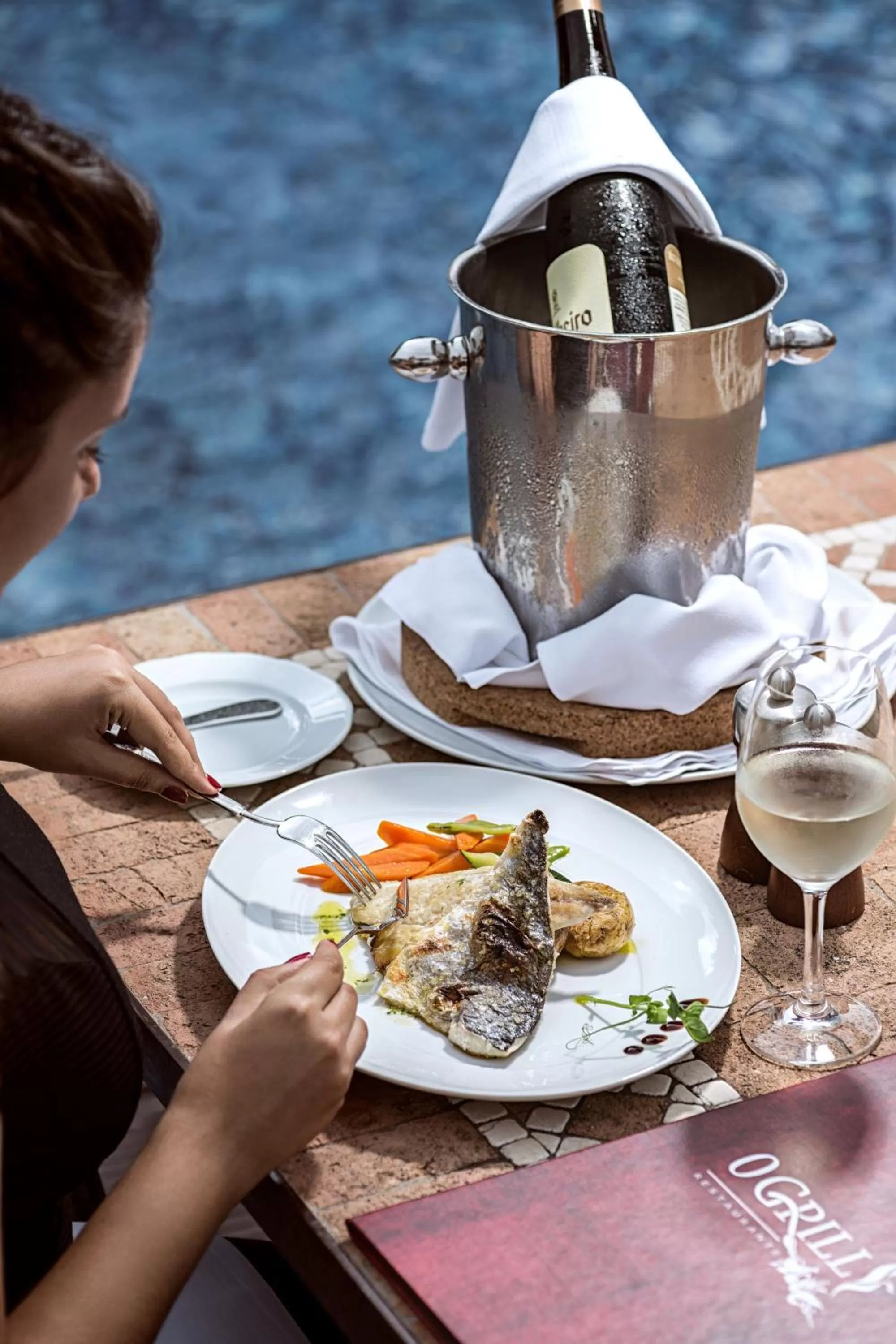 Restaurant/places to eat in Pine Cliffs Residence, a Luxury Collection Resort, Algarve