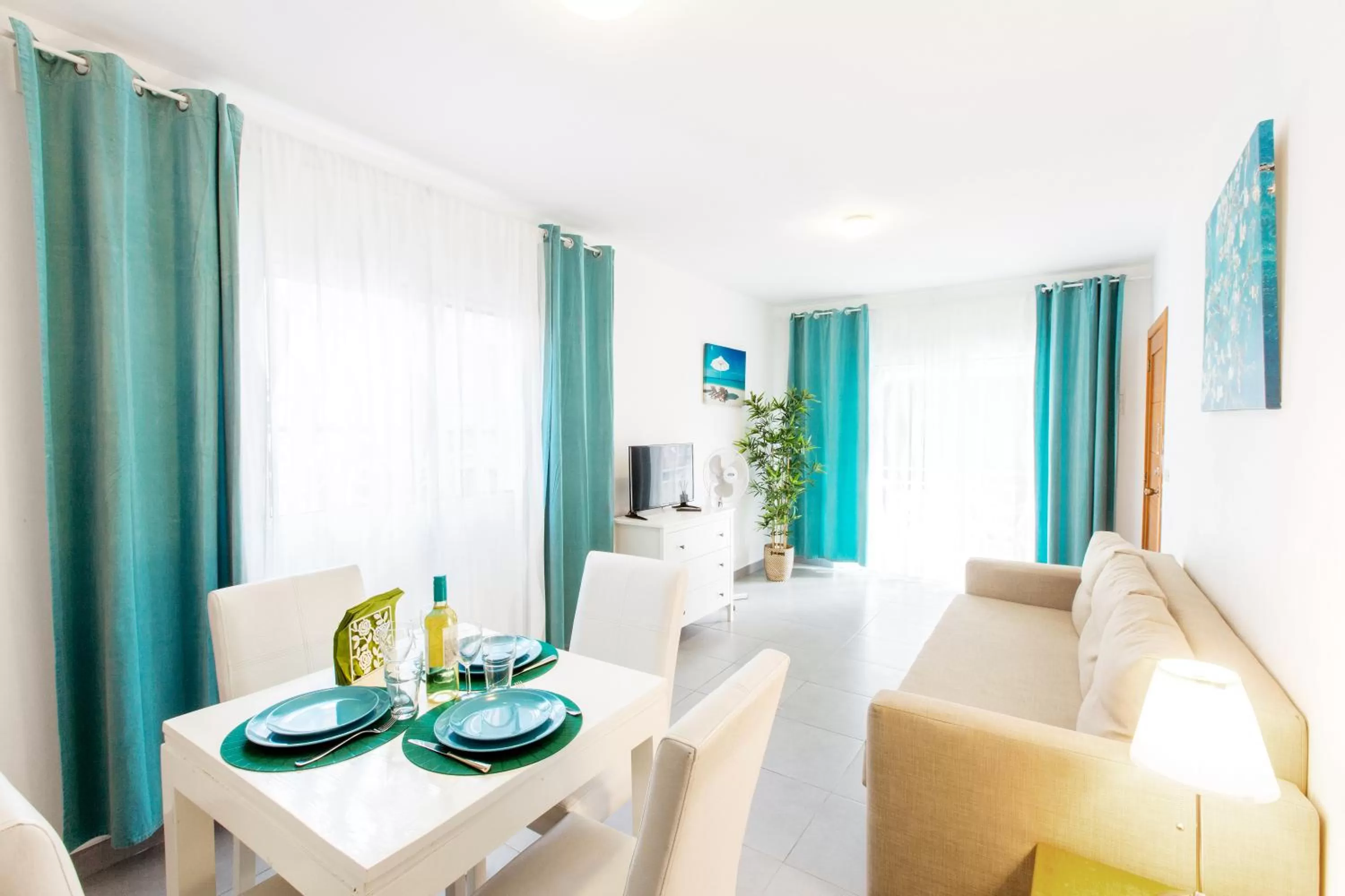 Dining area, Seating Area in FIESTA SOL CARIBE playa LOS CORALES