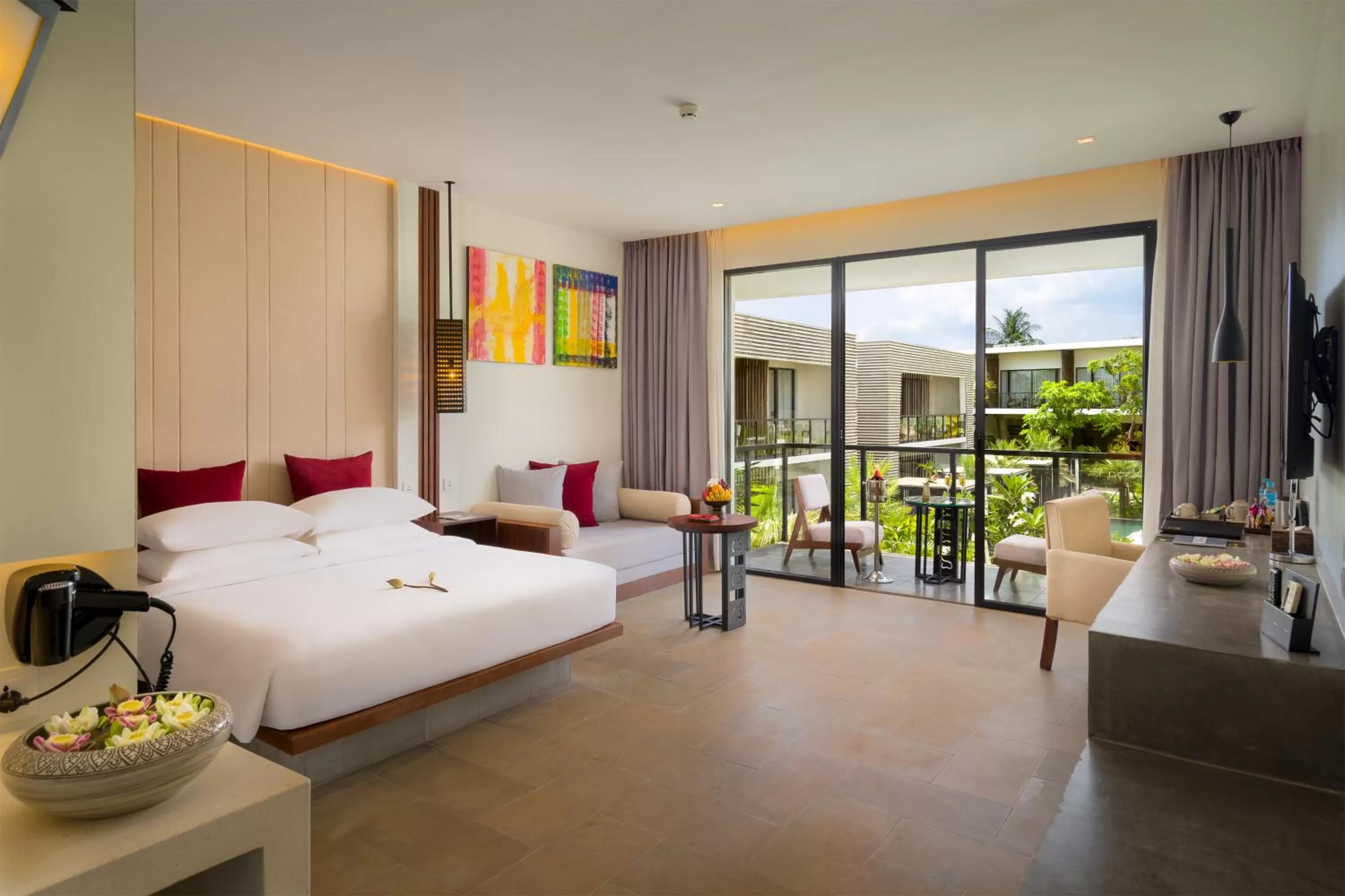 Balcony/Terrace, Bed in Metta Residence & Spa