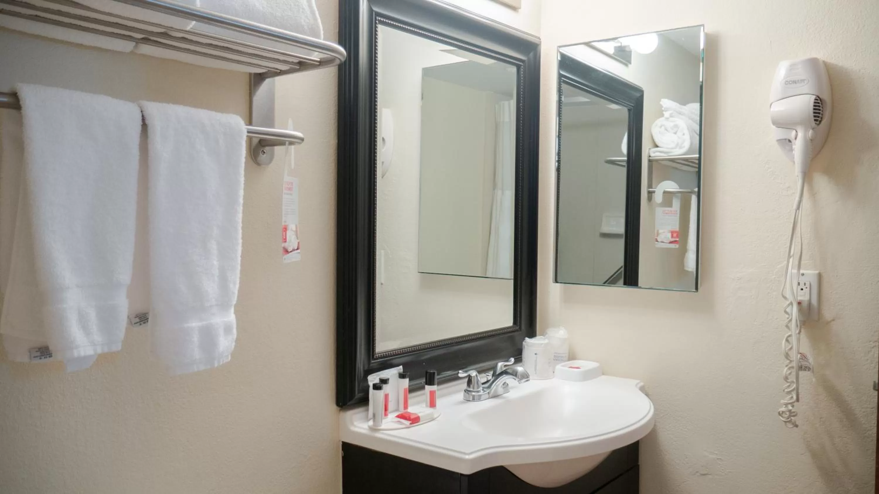 Ramada Plaza by Wyndham Marco Polo Beach Resort