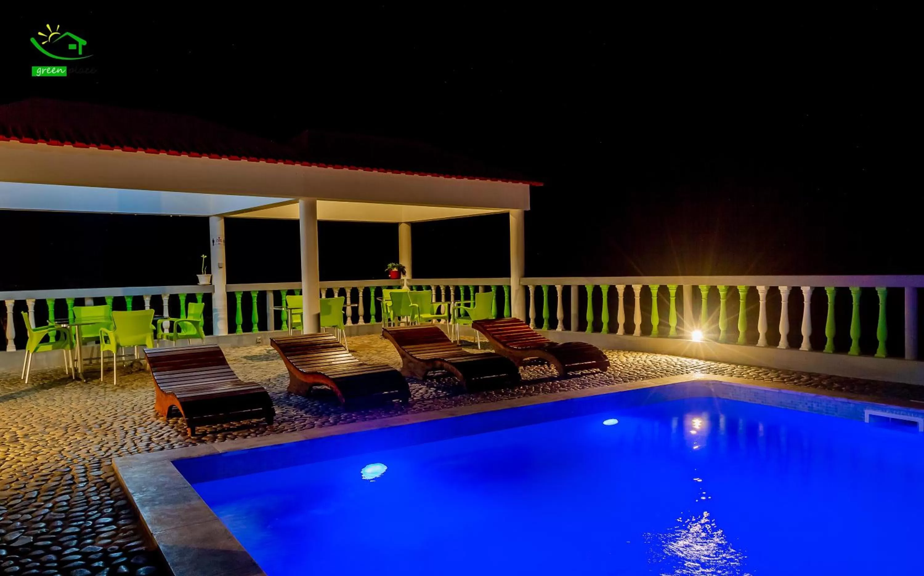 Swimming Pool in Pousada Green Place