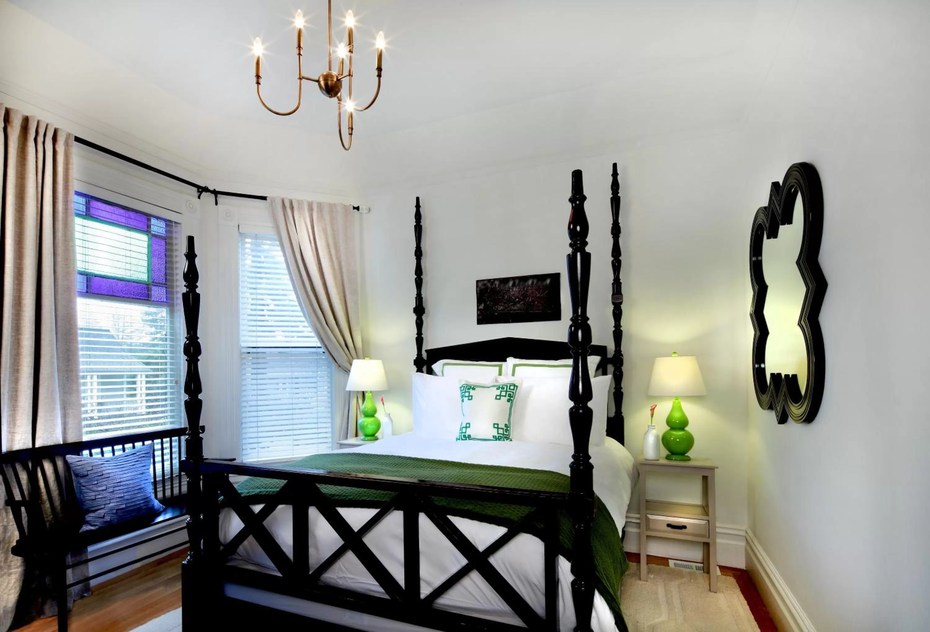 Bedroom, Bed in The Grape Leaf Inn