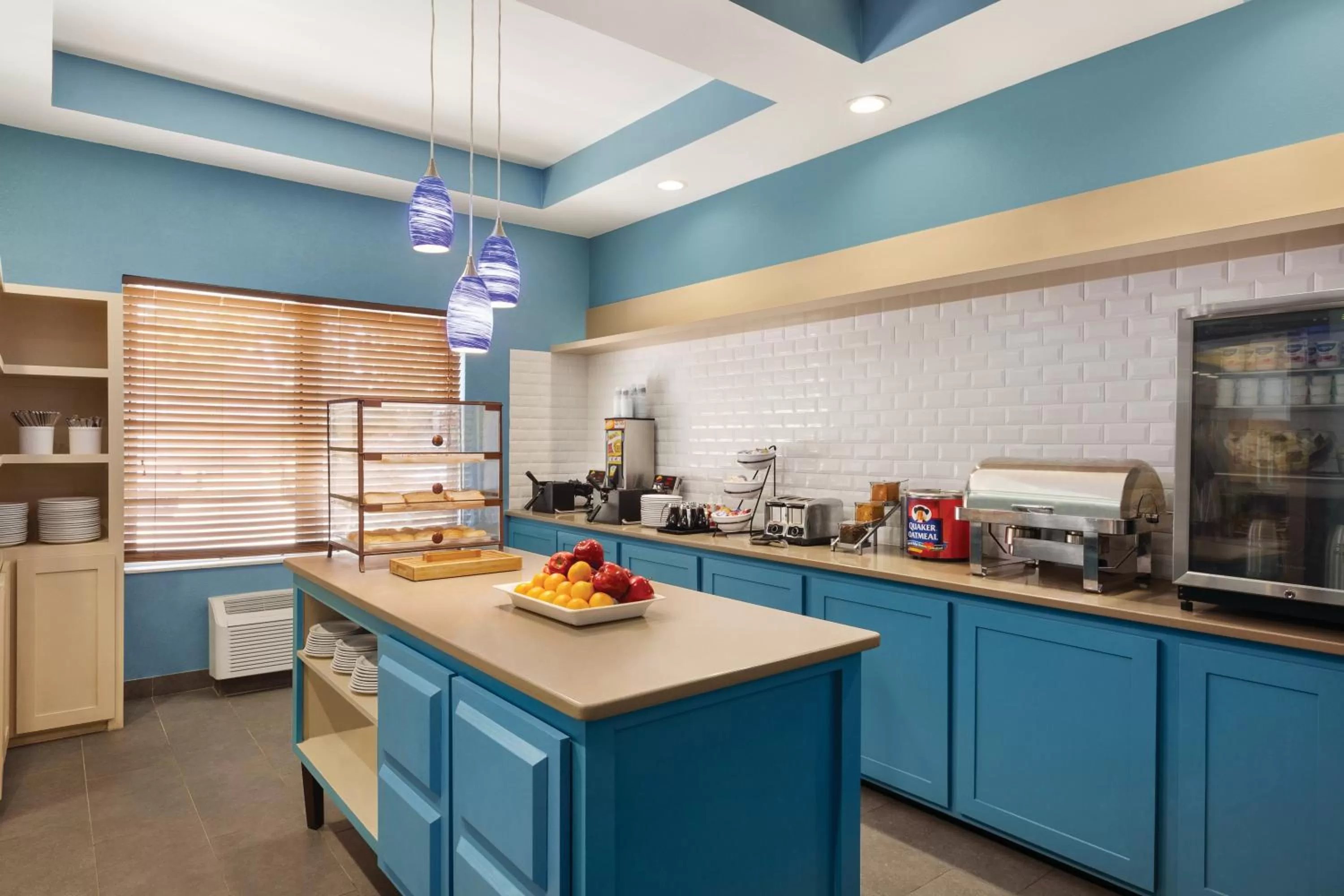 Area and facilities in Country Inn & Suites by Radisson, Beaufort West, SC