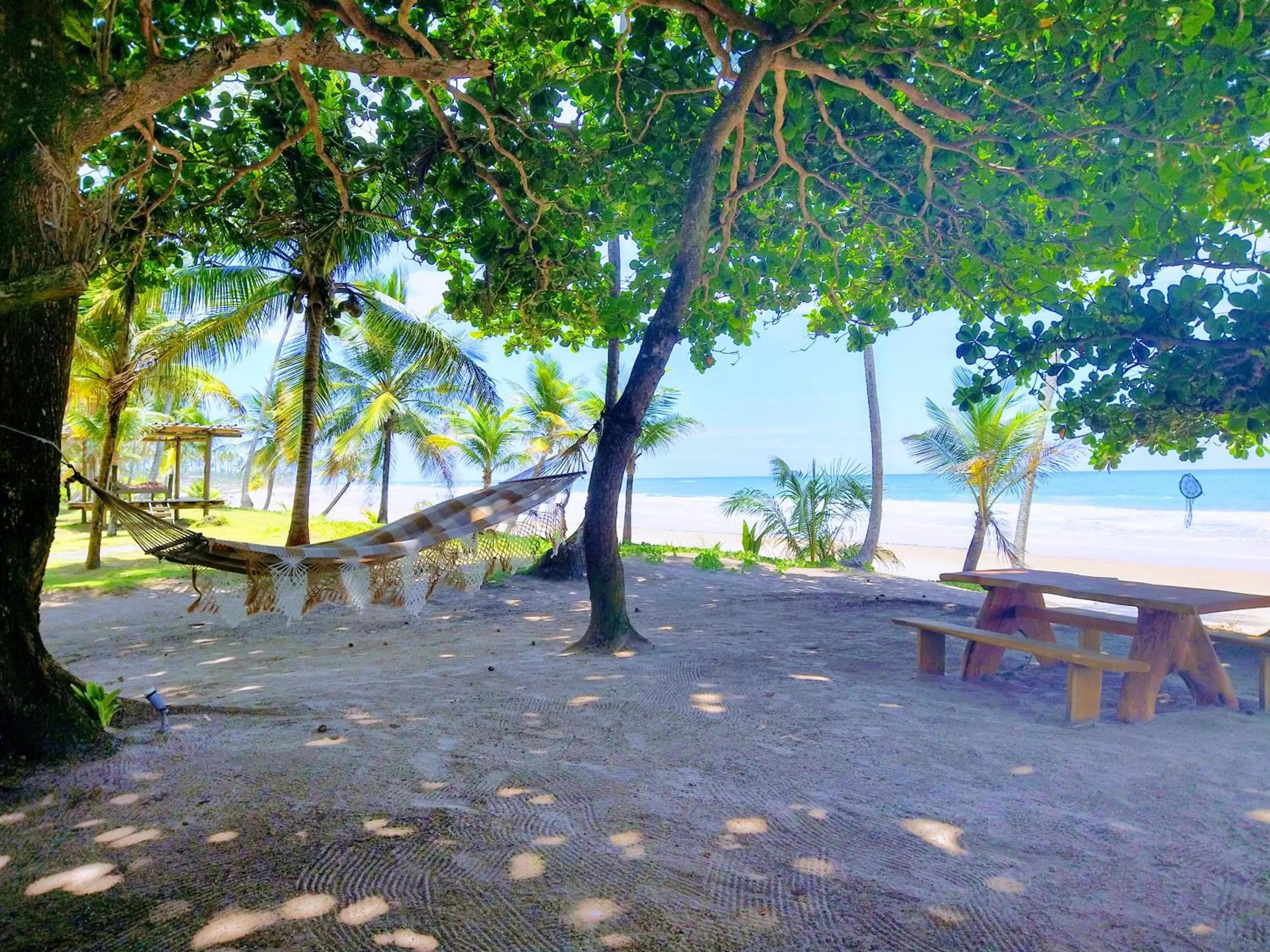 View (from property/room), Garden in Pousada Bahia Boa