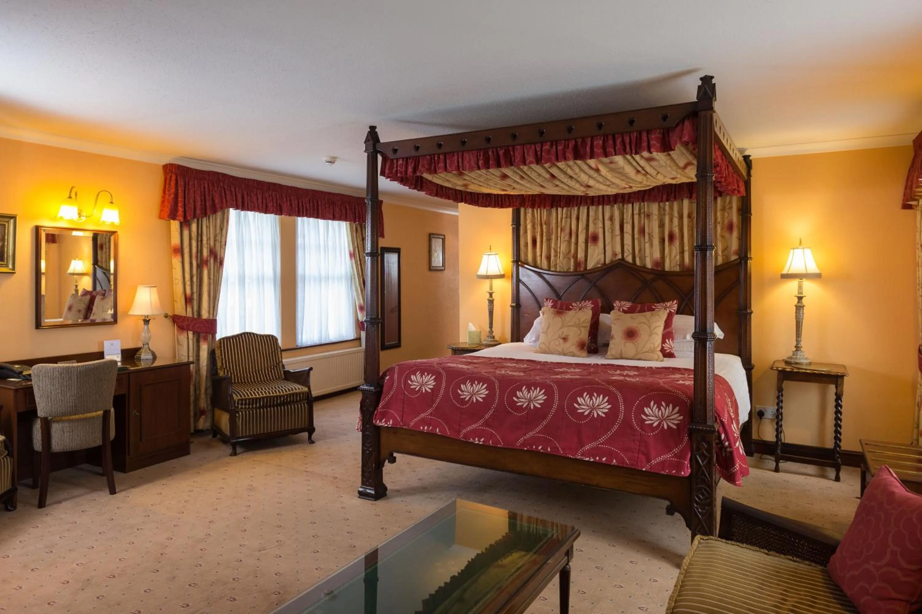 Photo of the whole room, Bed in Best Western Sysonby Knoll Hotel