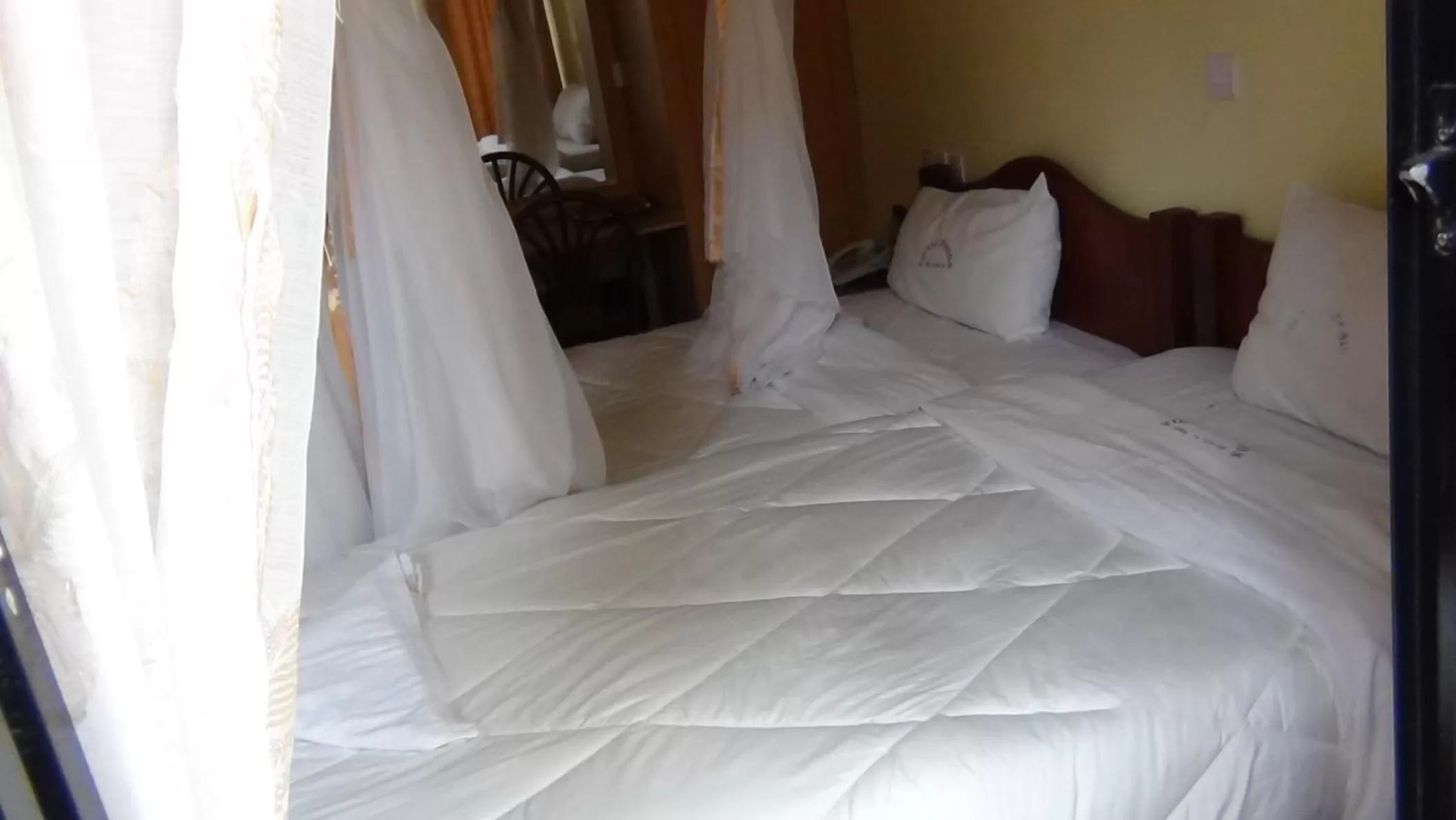Bed in Vienna Woods Hotel Nakuru