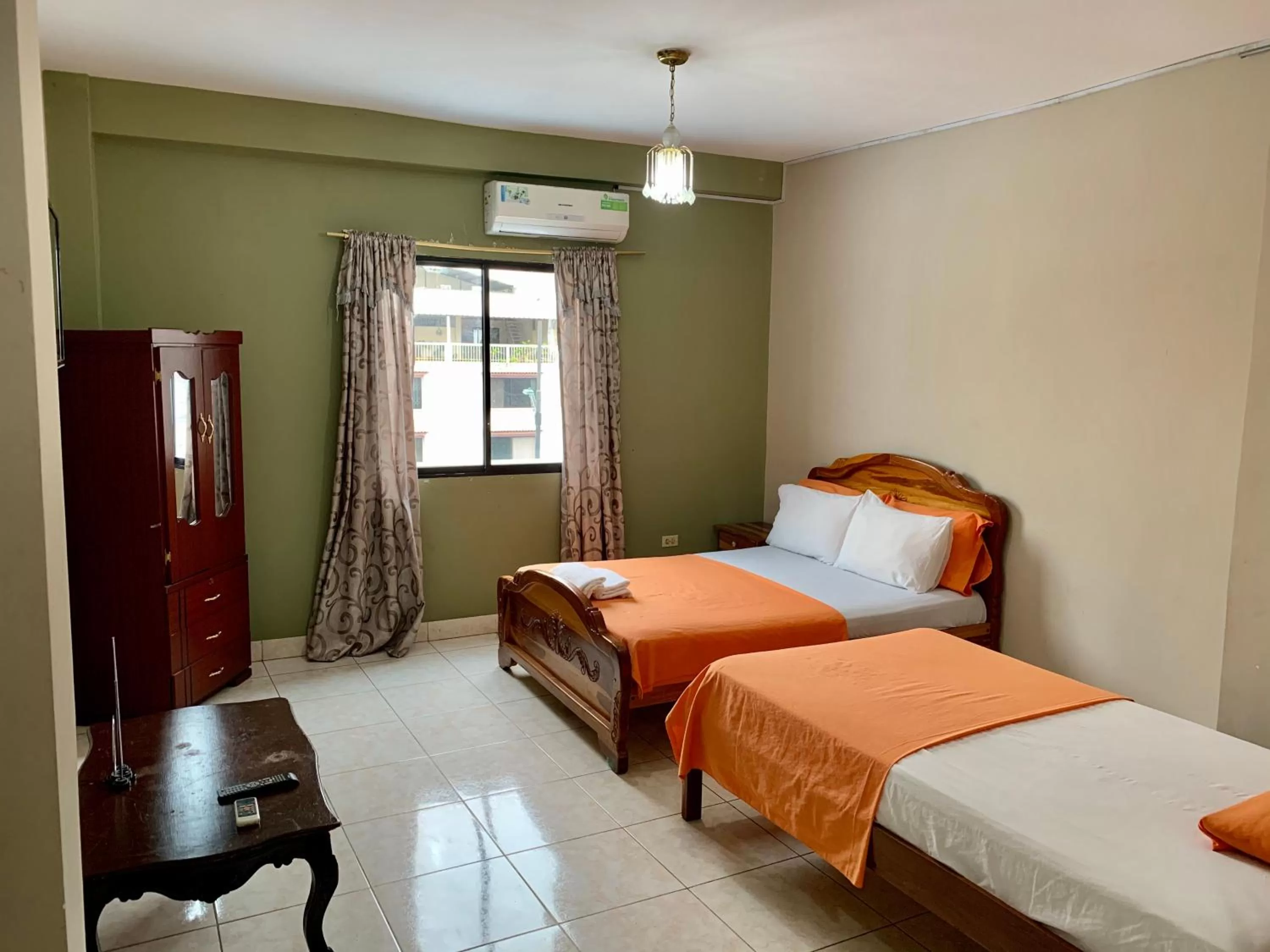 Bed in Residencial Turístico Rio Guayas