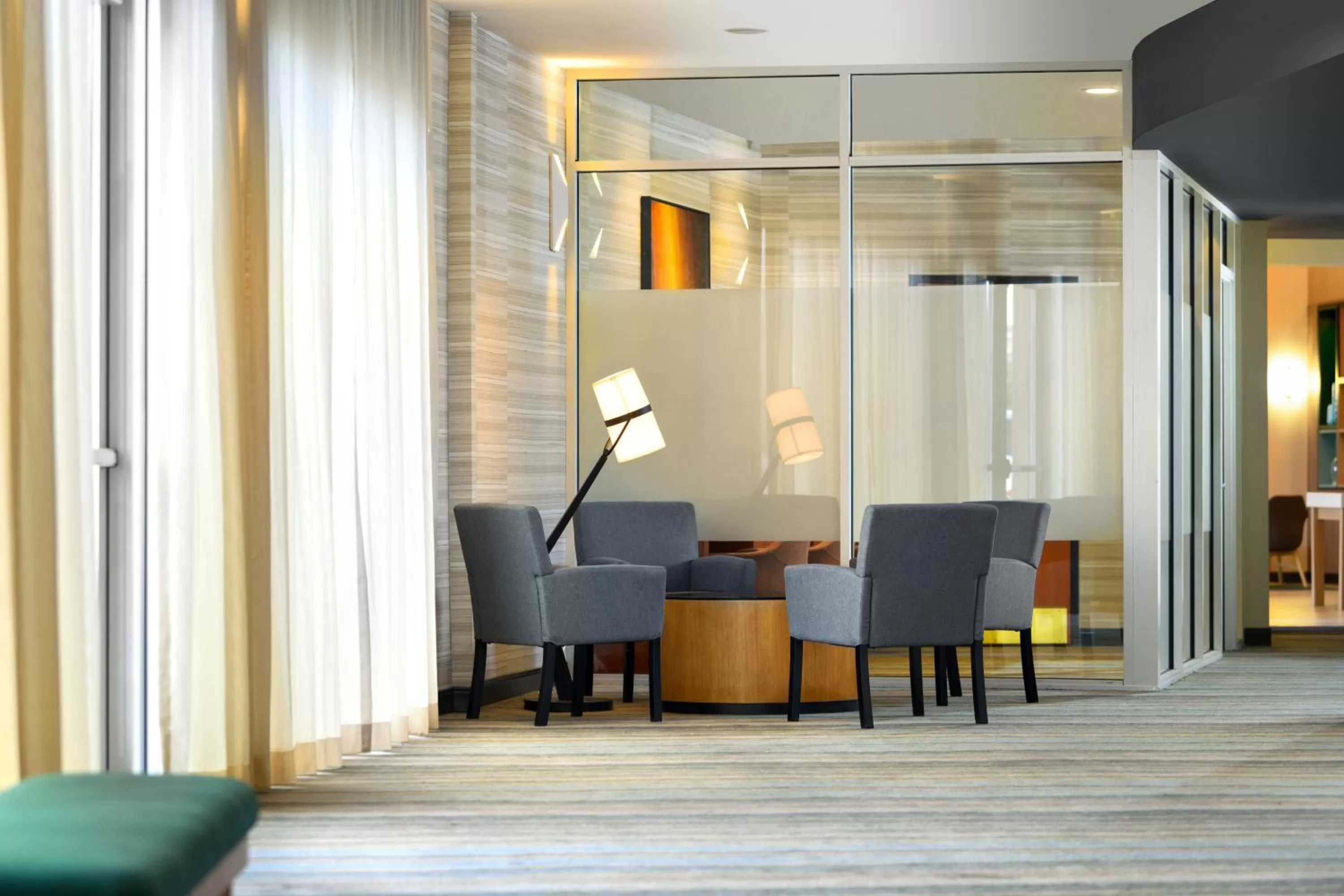 Meeting/conference room in Holiday Inn Oakland Airport by IHG