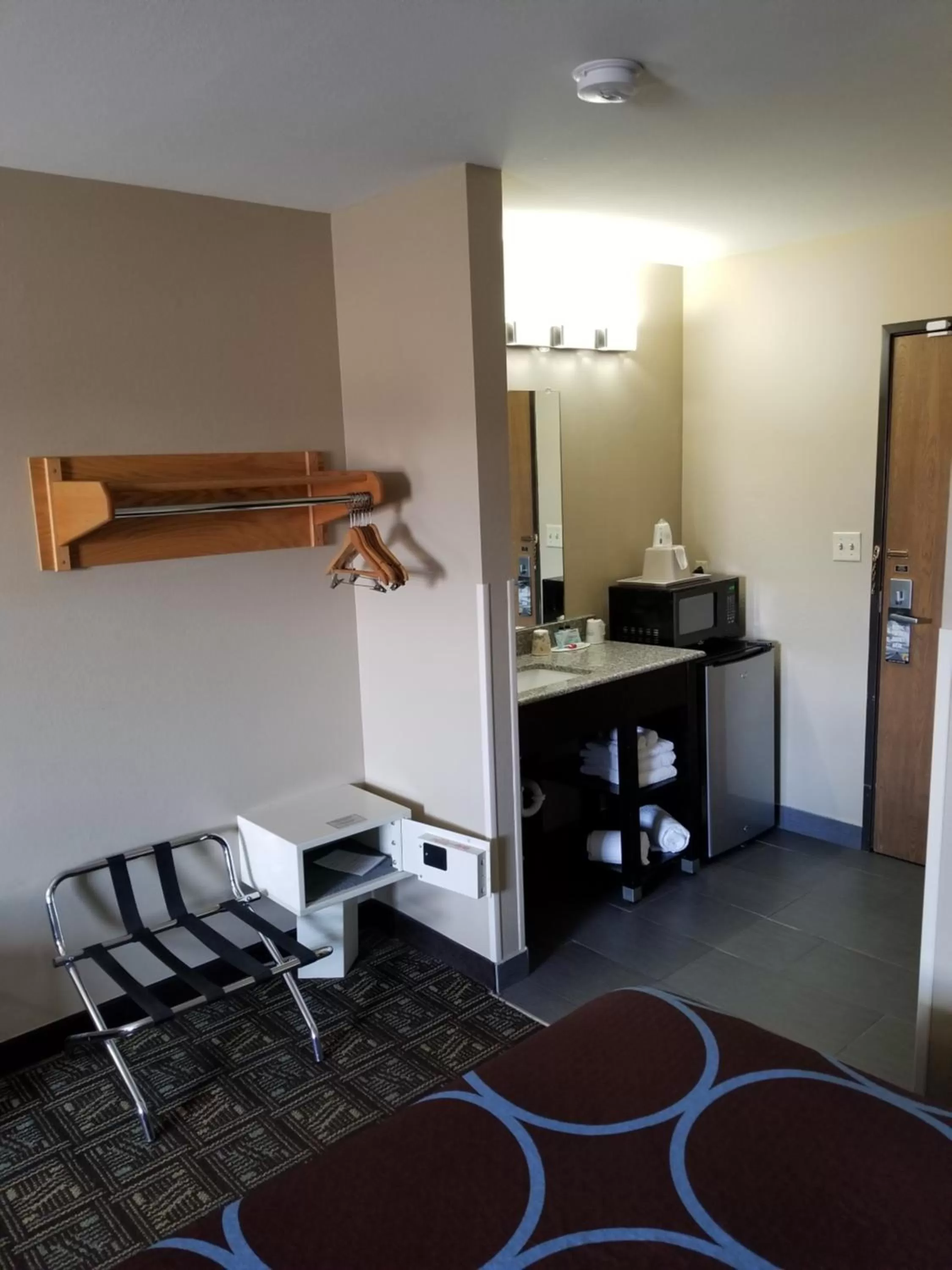 Photo of the whole room in Super 8 by Wyndham Fort Collins