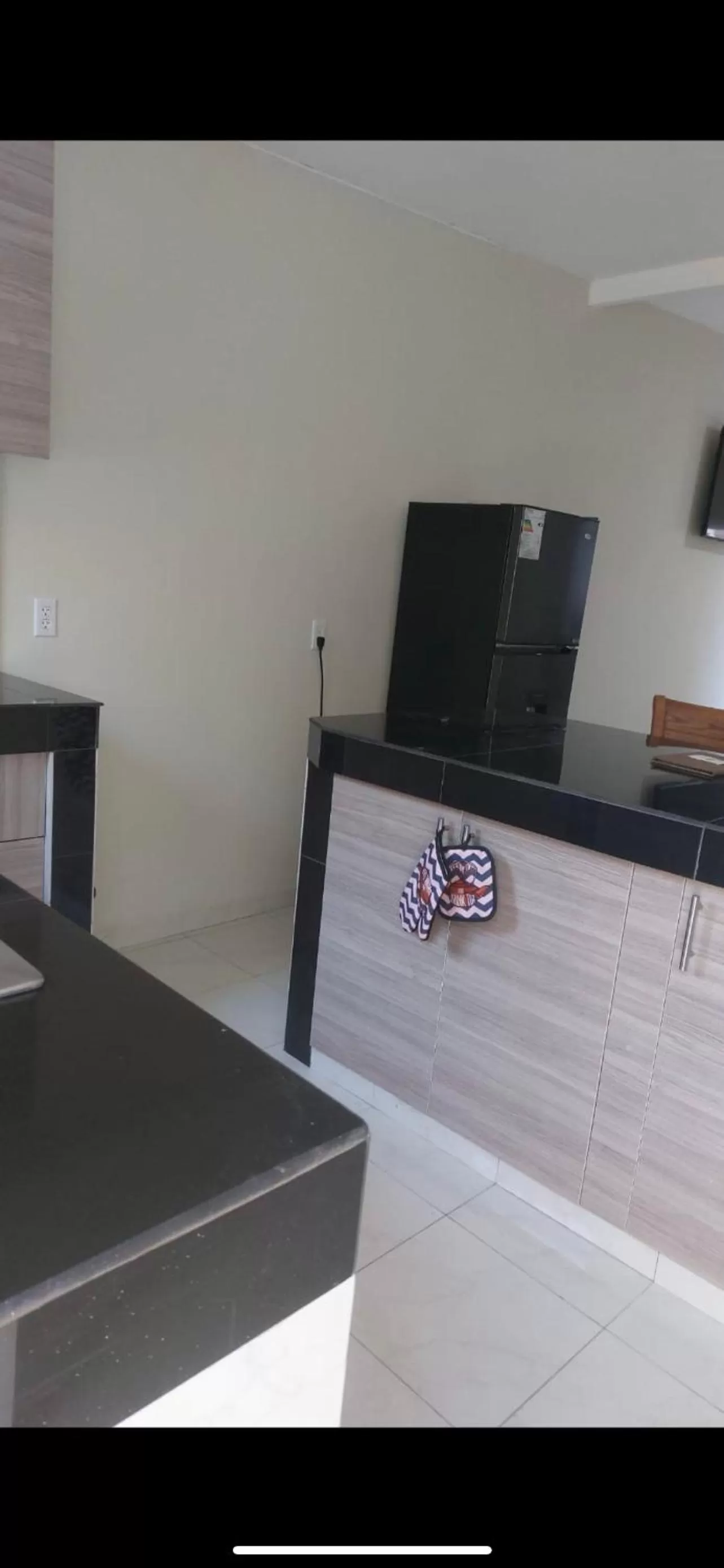 TV/Entertainment Center in Curasita colour Appartments