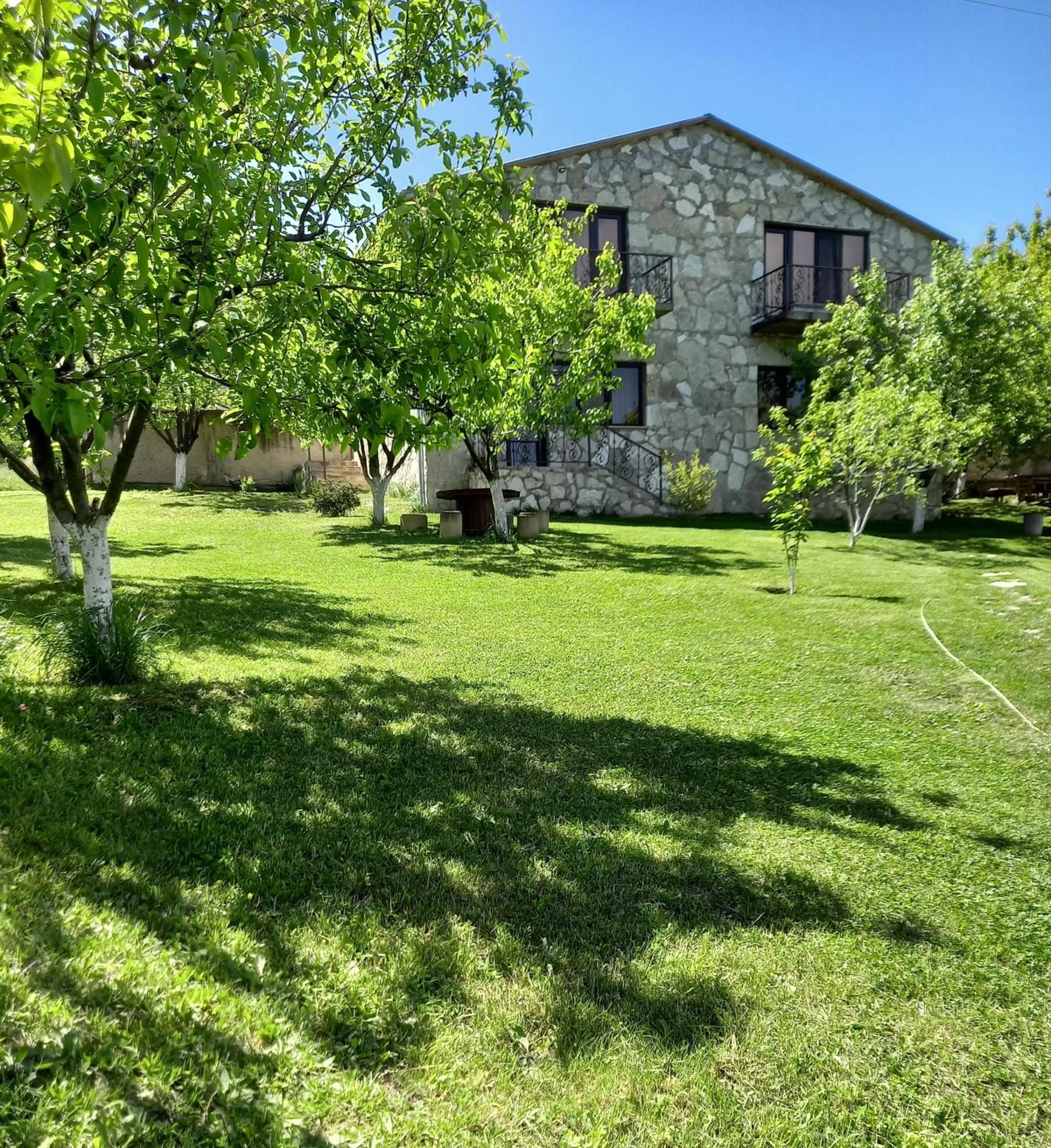 Guest house Ijevan's Garden