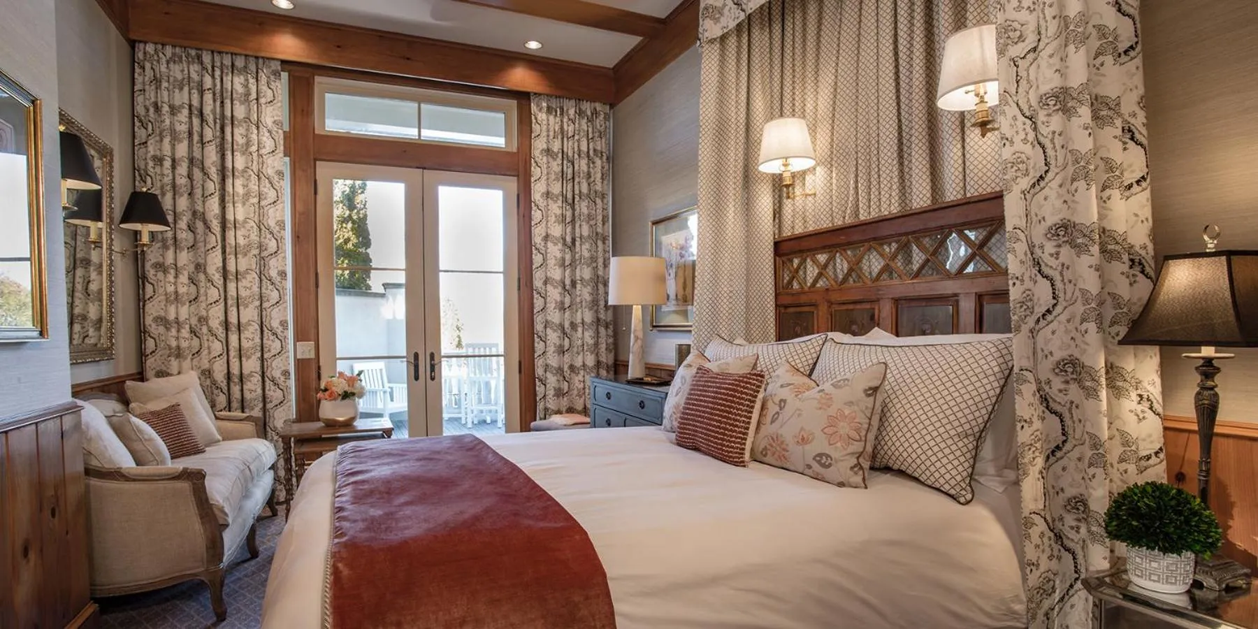 Bedroom, Bed in The Chanler at Cliff Walk