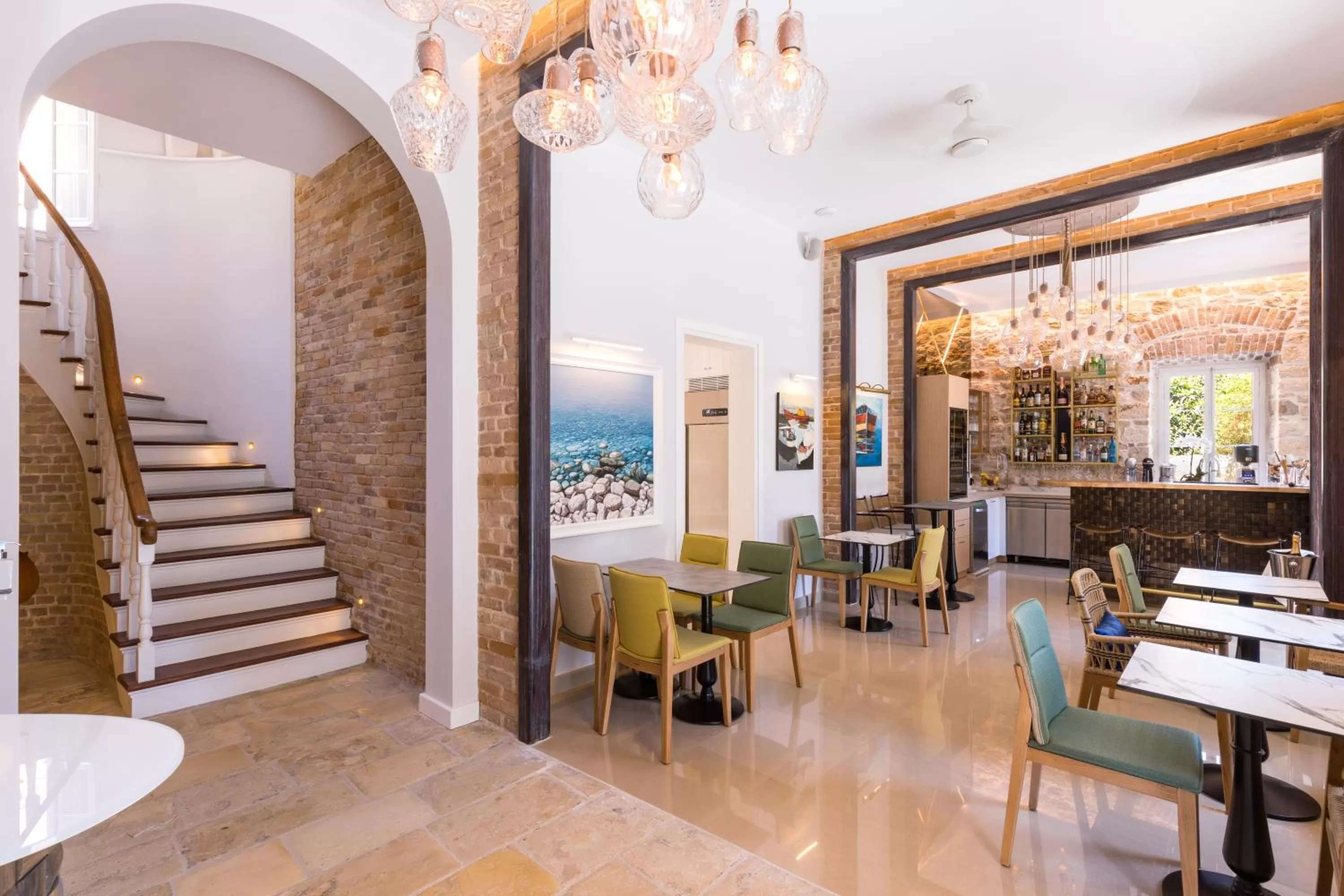 Lobby or reception in Acanthus blue