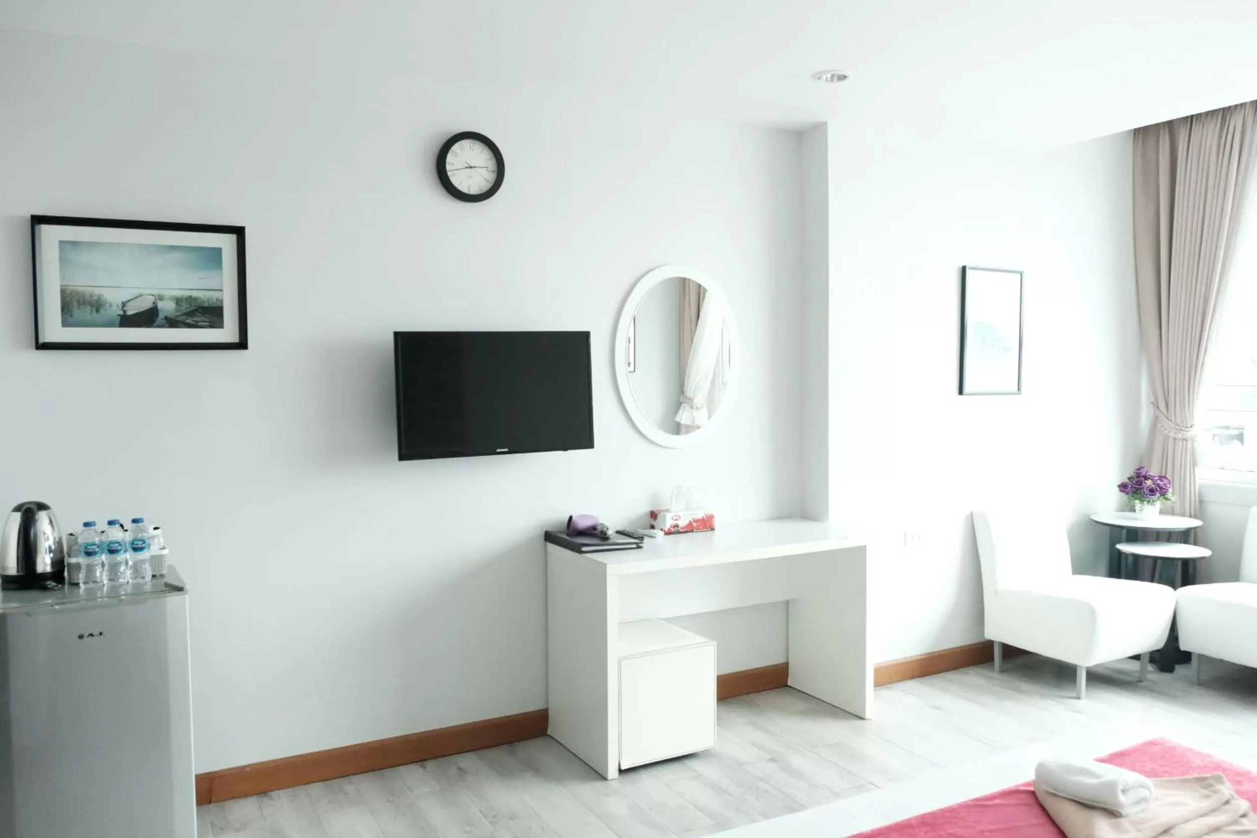 TV and multimedia in The Beach Front Resort, Pattaya