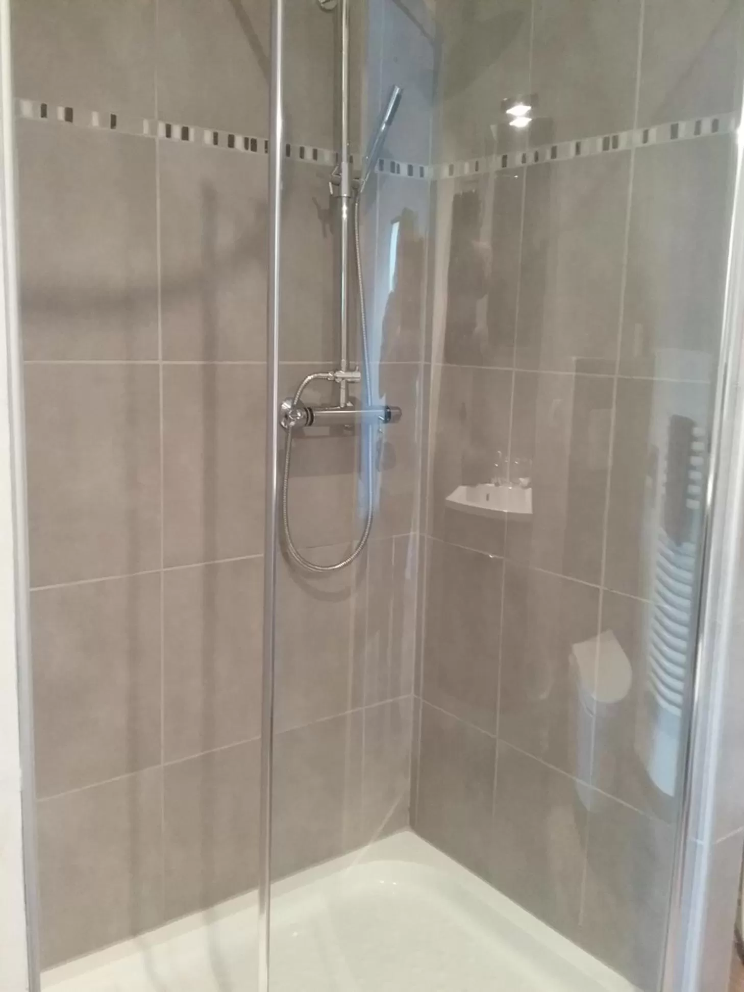 Property building, Bathroom in B&B 't Hemelbedje