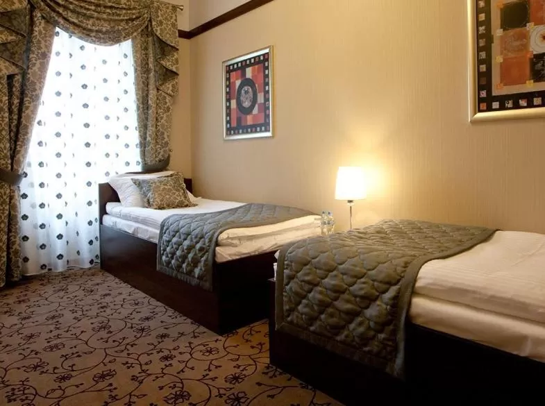 Bed in Hotel-Restauracja Platan