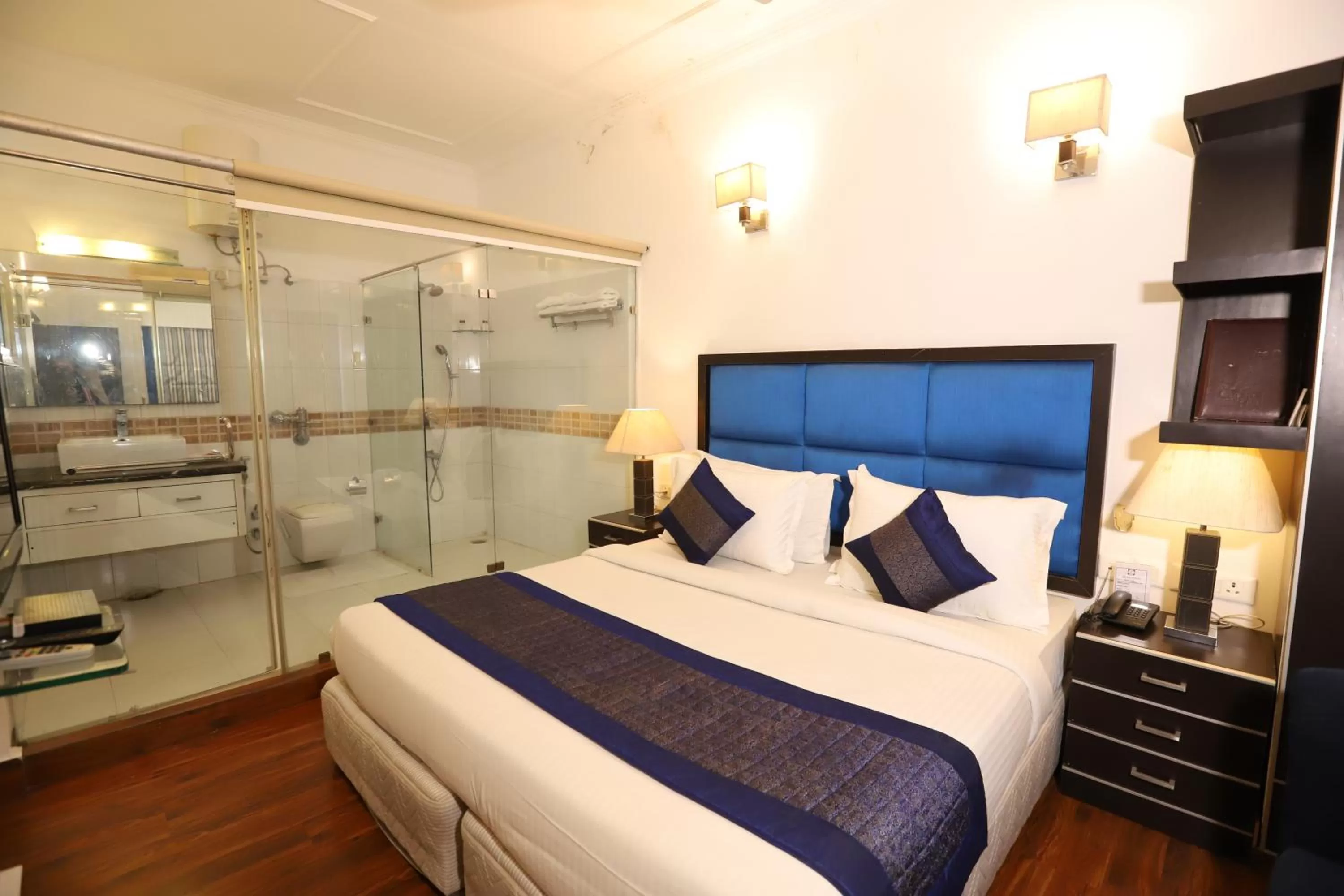 Shower in Hotel Capitol Hills - Greater Kailash Delhi