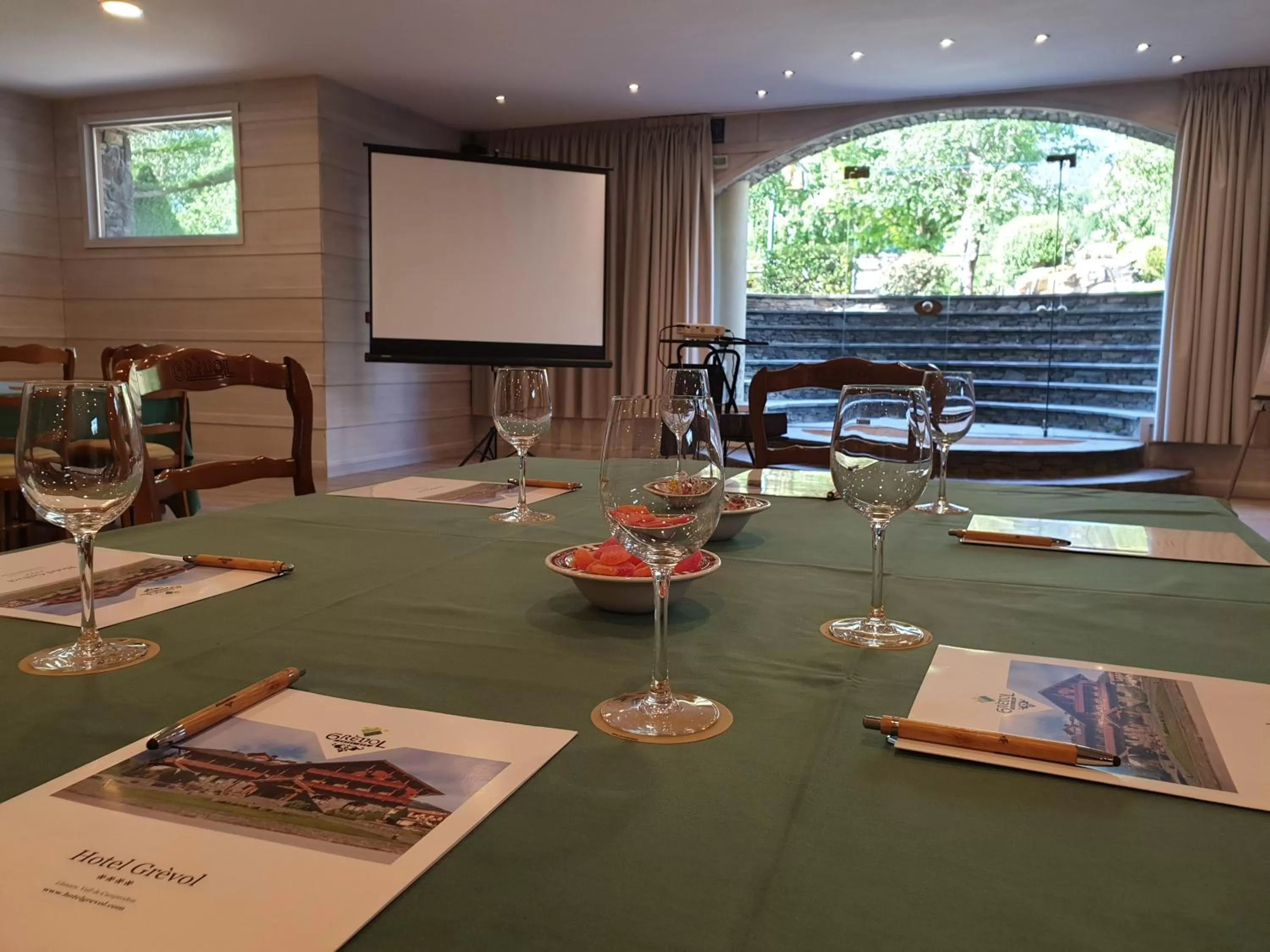 Meeting/conference room in Hotel Grèvol Spa