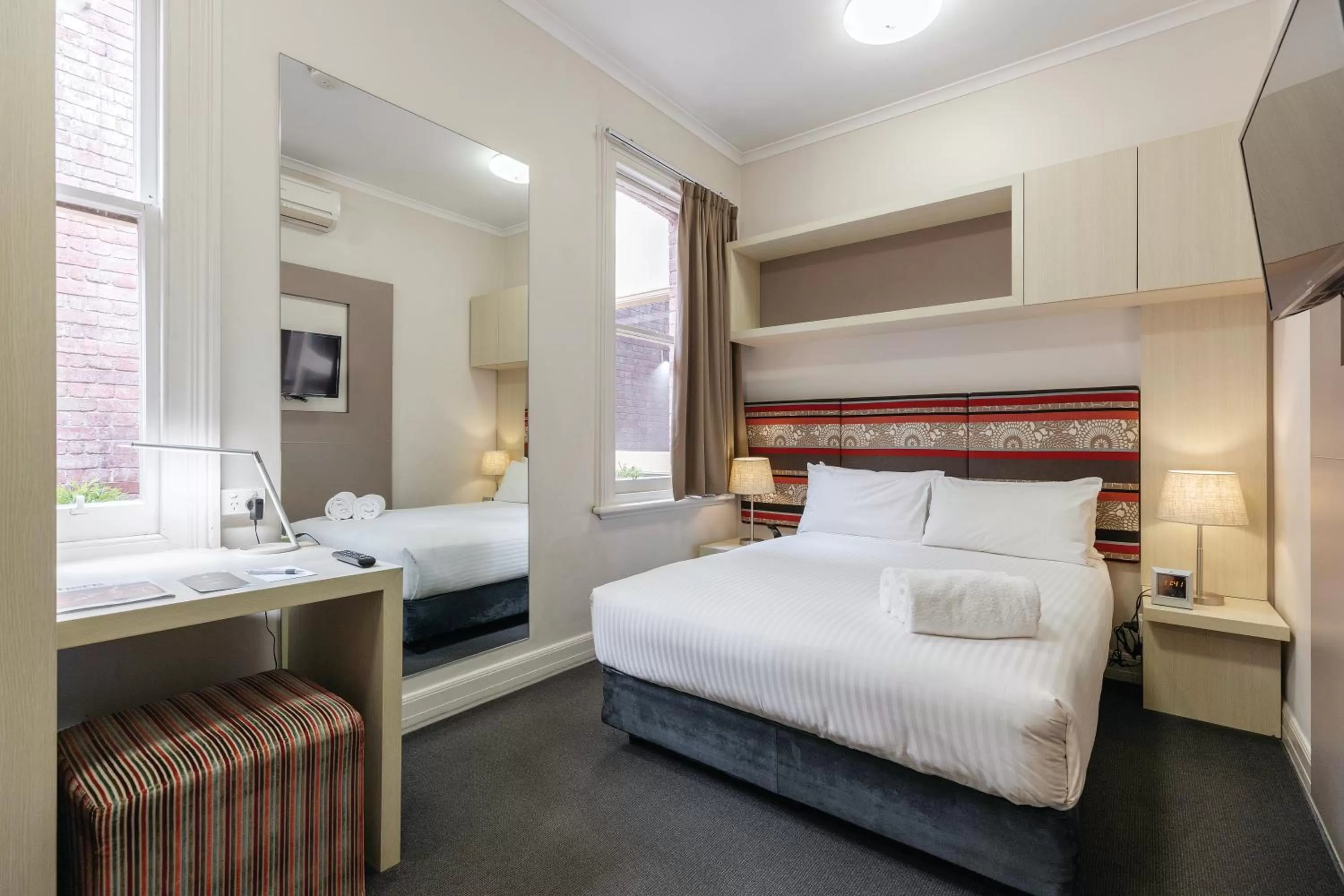 Bed in Best Western Melbourne City