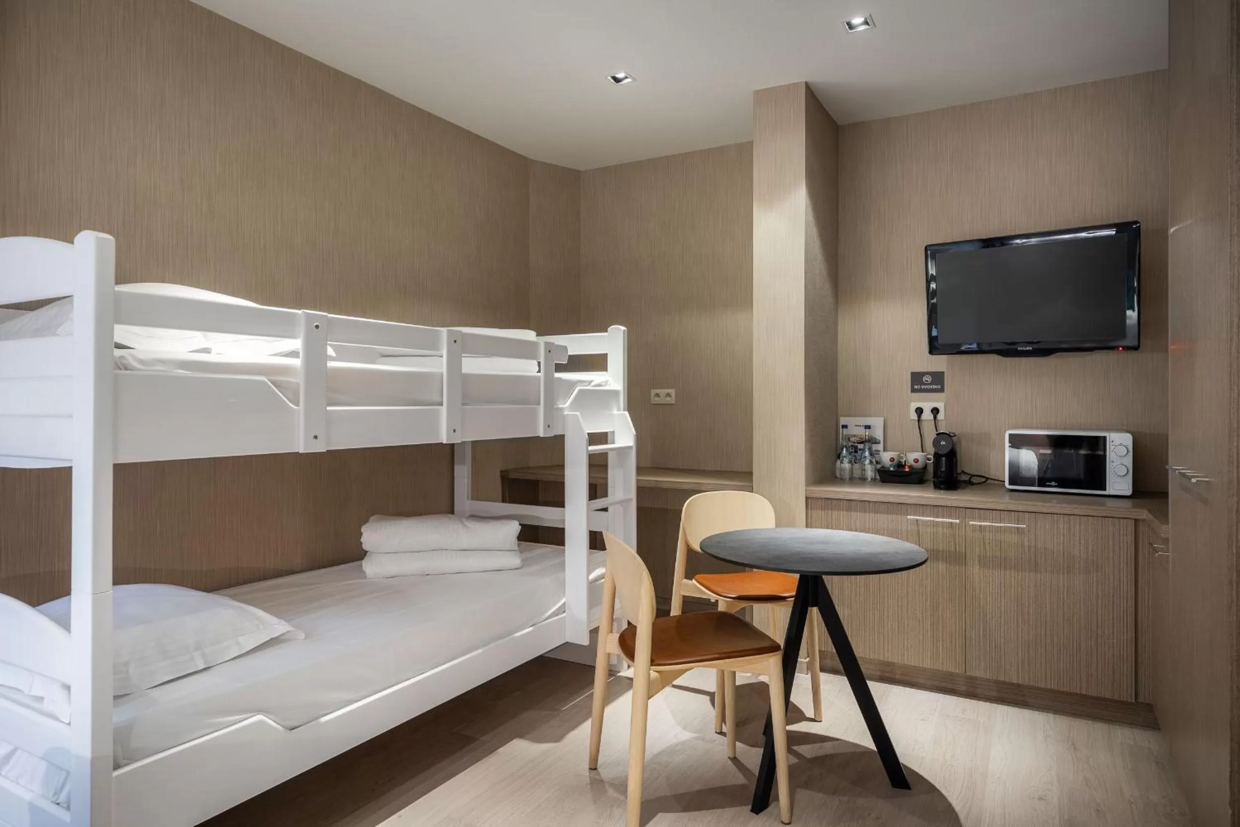 bunk bed, Bed in C-Hotels Excelsior