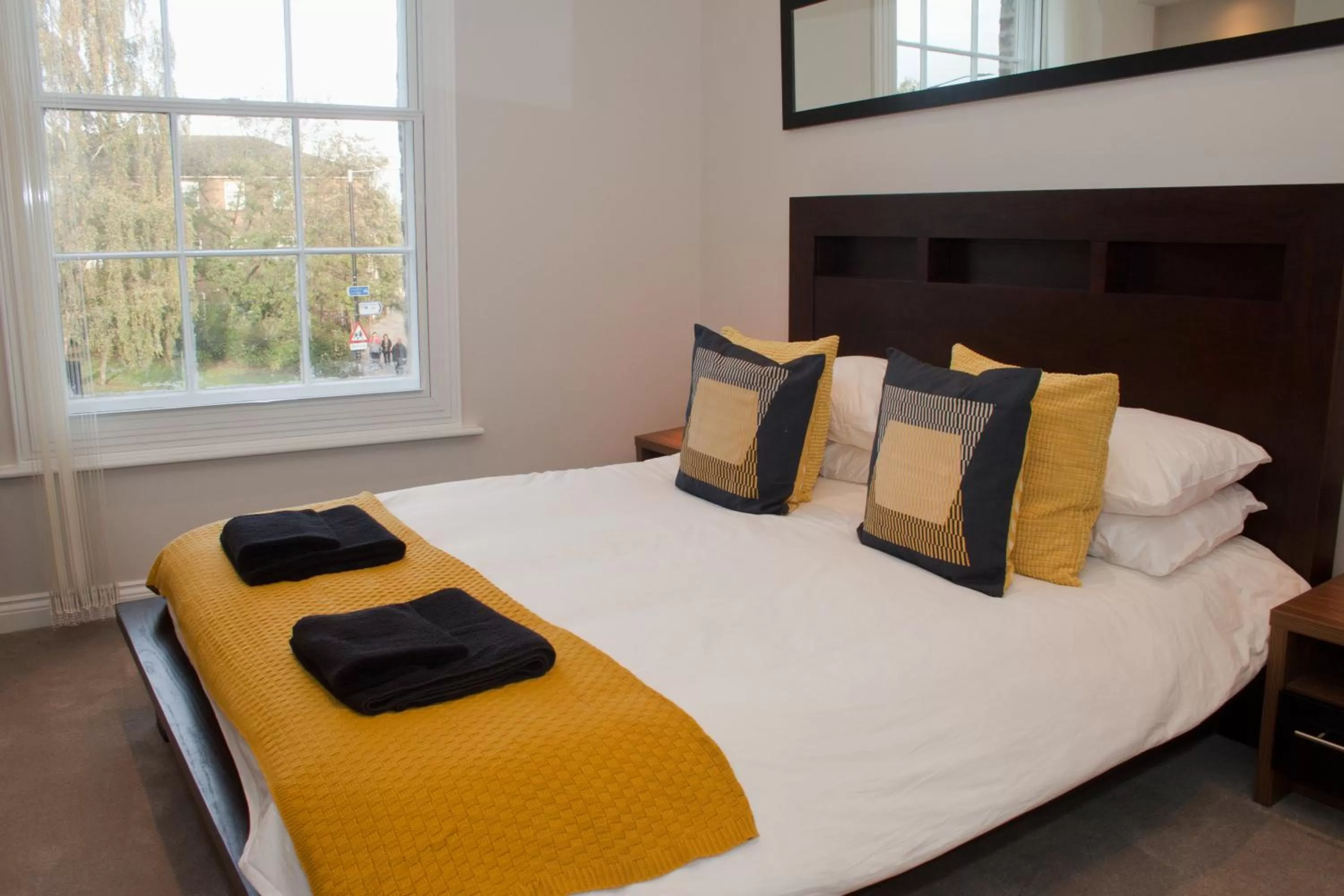 Bedroom, Bed in Goodramgate Apartments