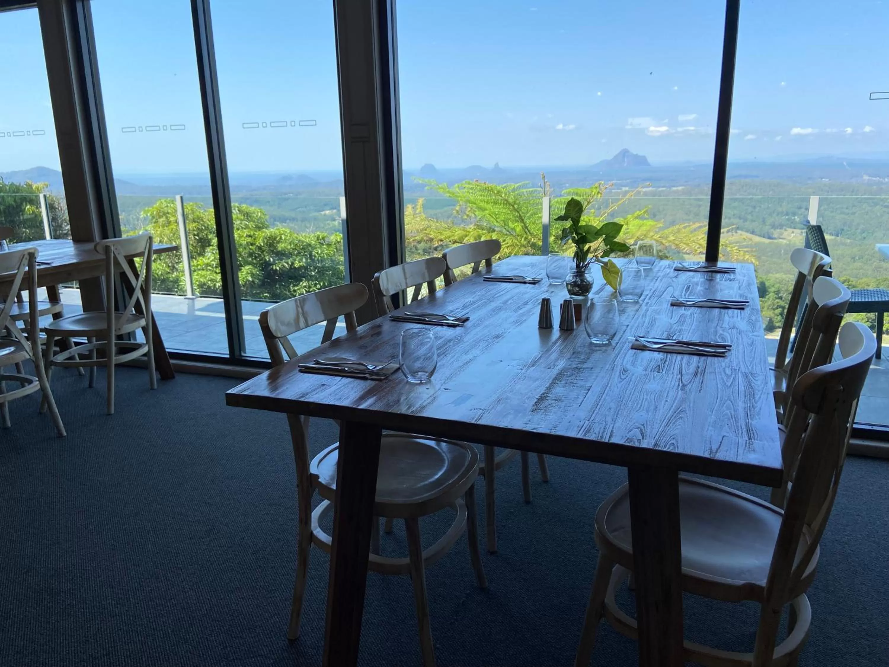 Restaurant/places to eat in Tranquil Park