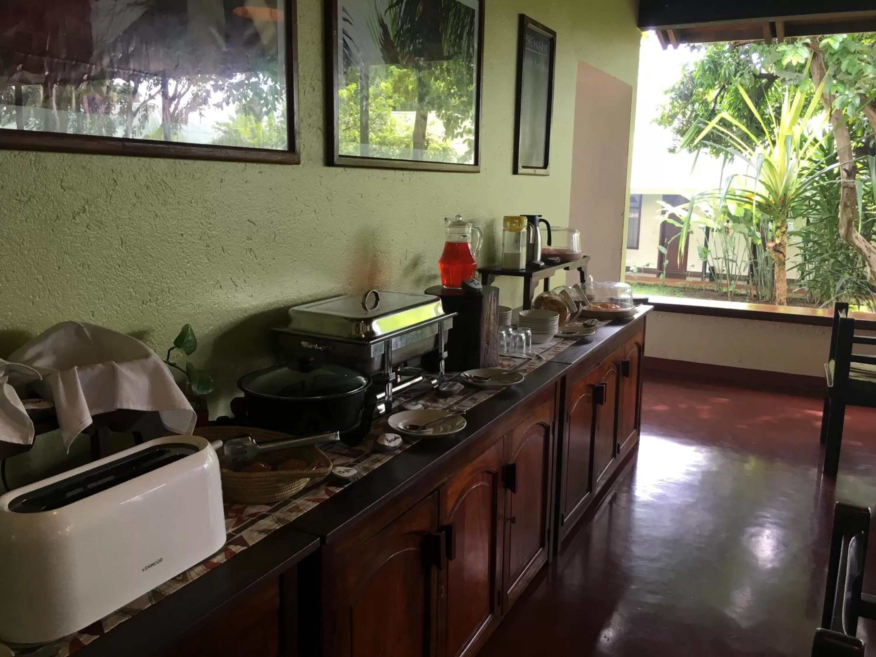 Continental breakfast, Kitchen/Kitchenette in Bristol Cottages Kilimanjaro