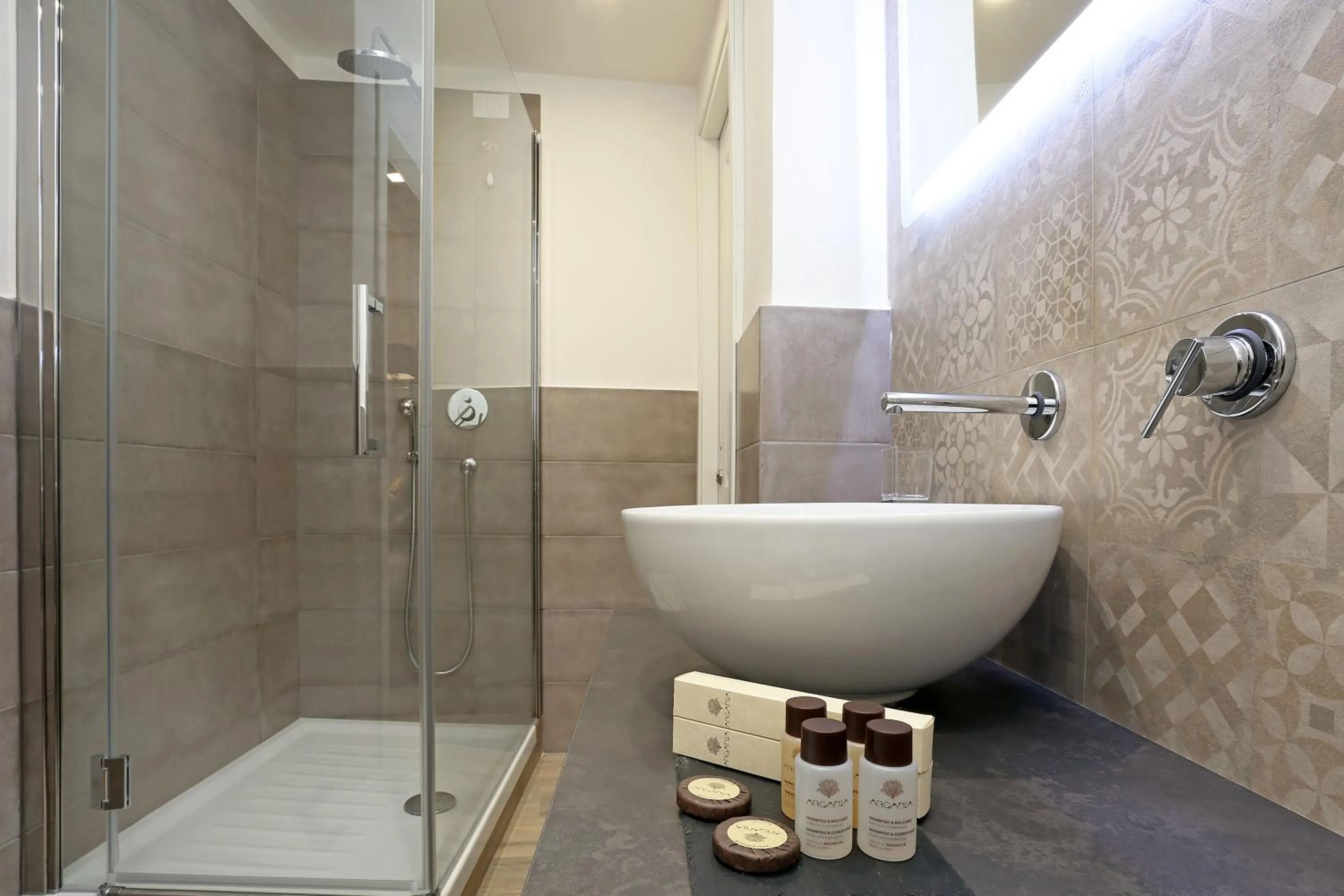 Bathroom in Capricci Romani