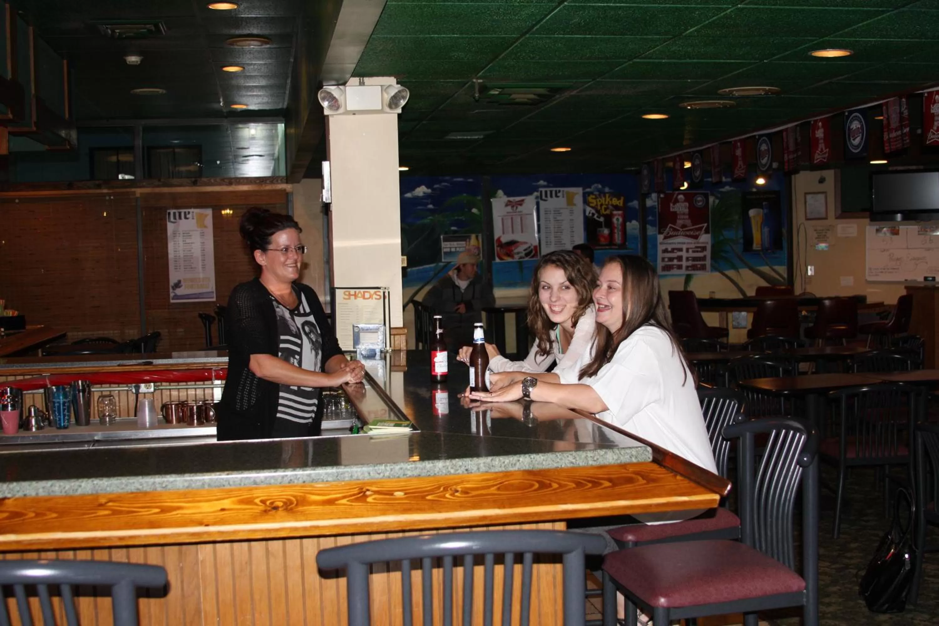 Casino in Gladstone Inn and Suites