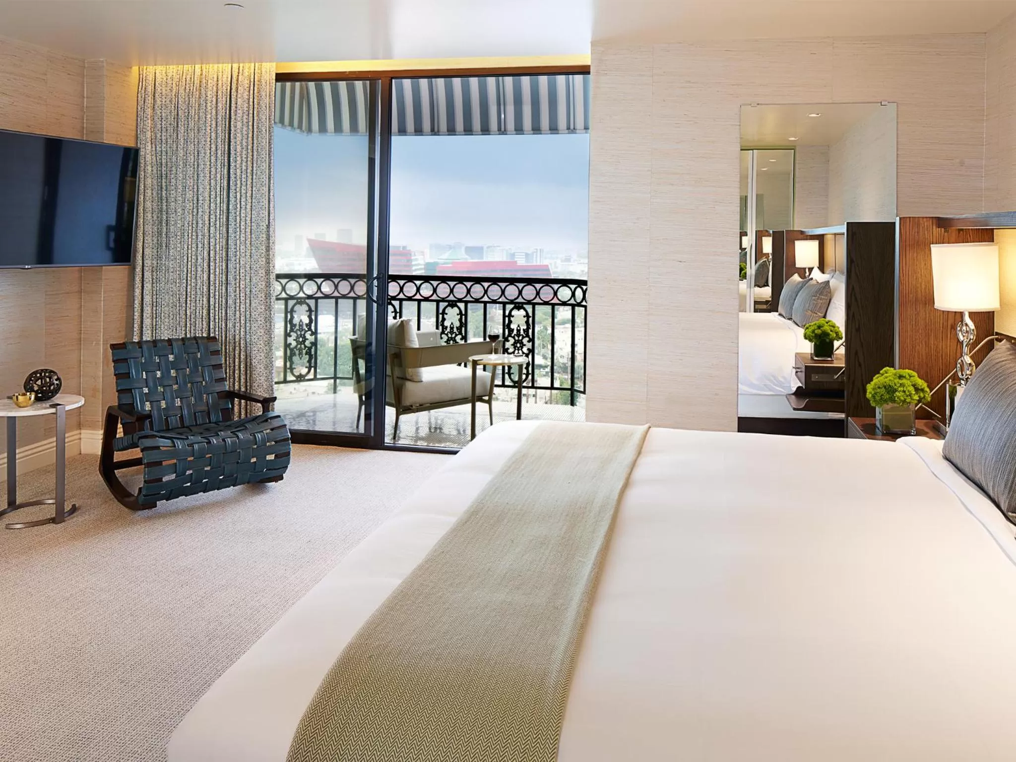 Bedroom, Bed in The London West Hollywood at Beverly Hills