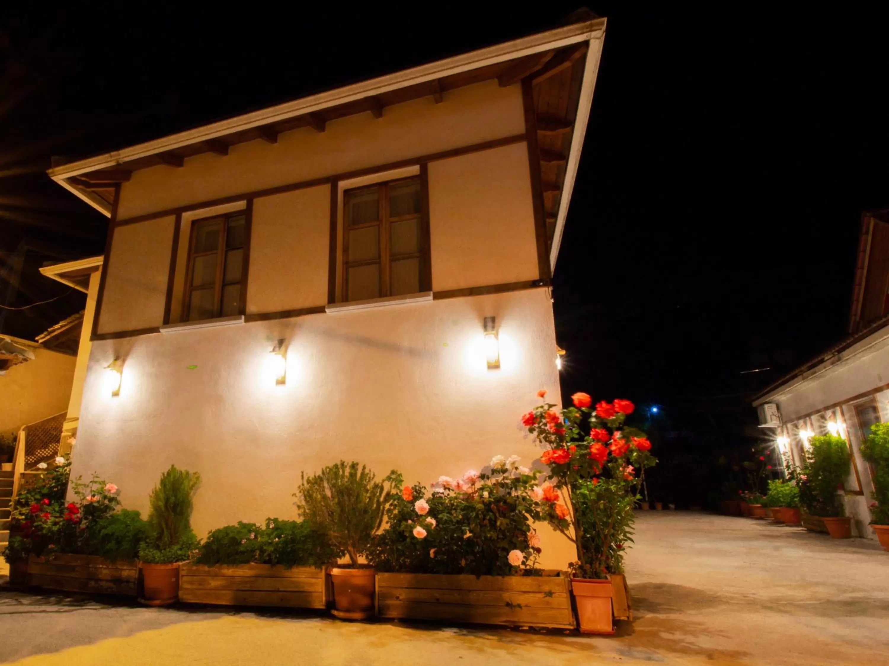 Property Building in Hotel Bebej Tradicional