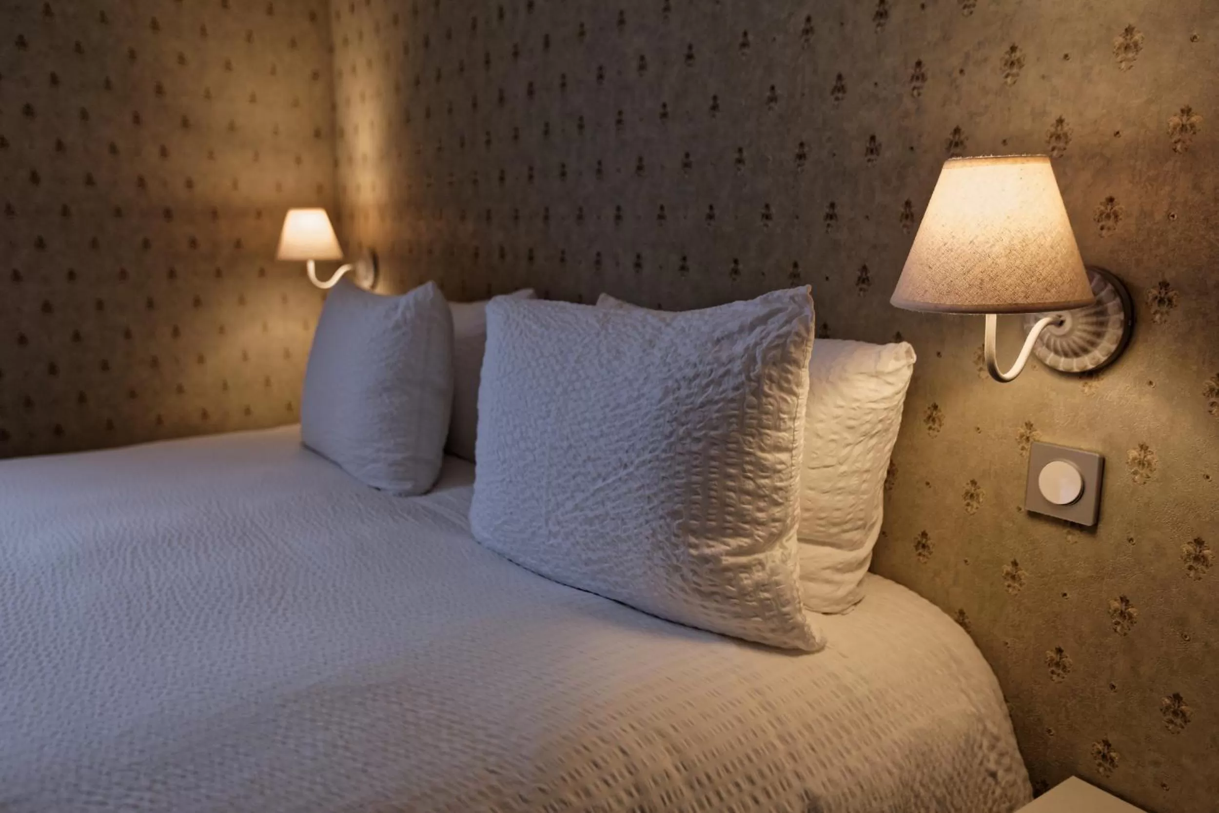 Bedroom in Appart'Hôtel Sainte Trinité