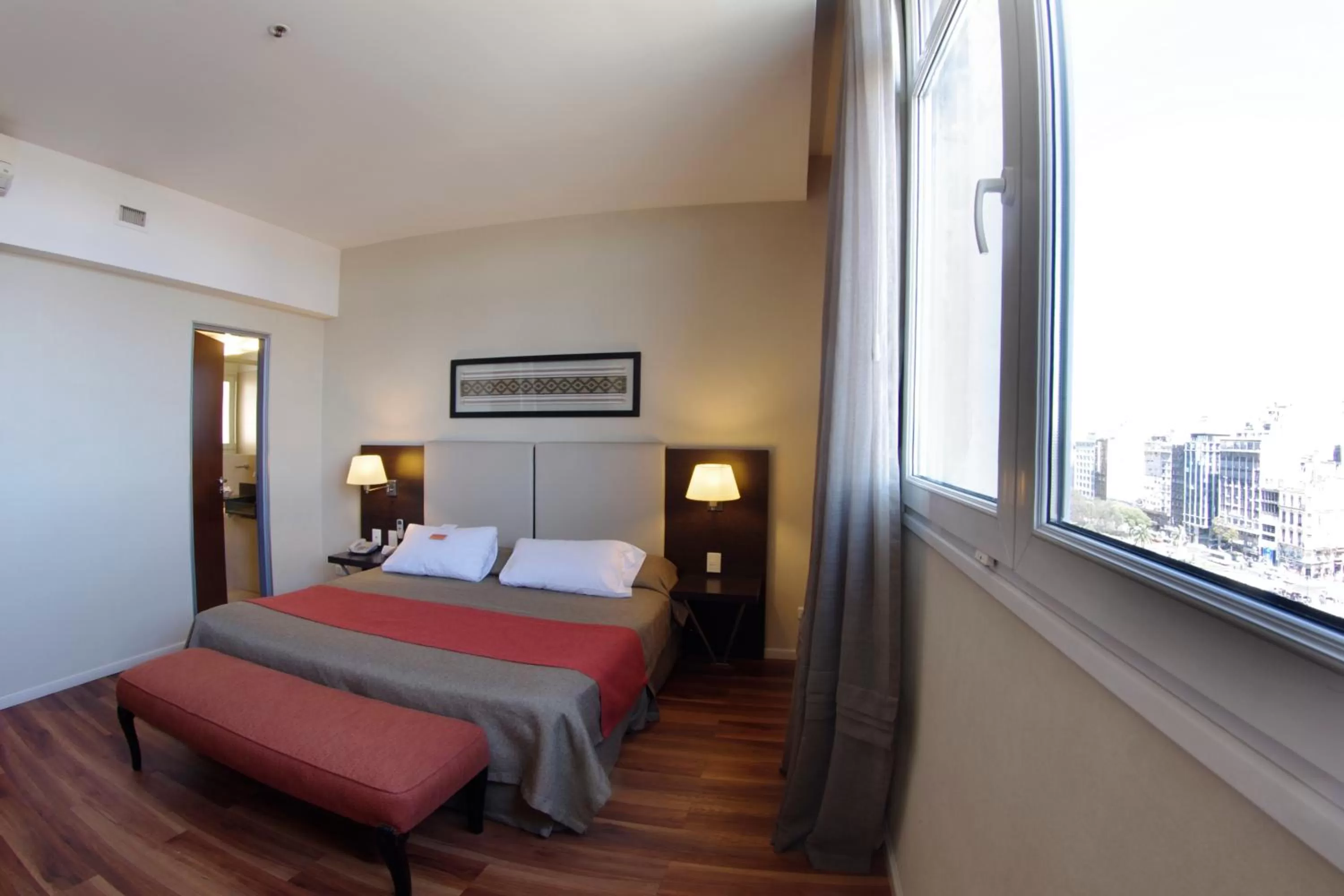 Bedroom, Bed in Gran Hotel Argentino