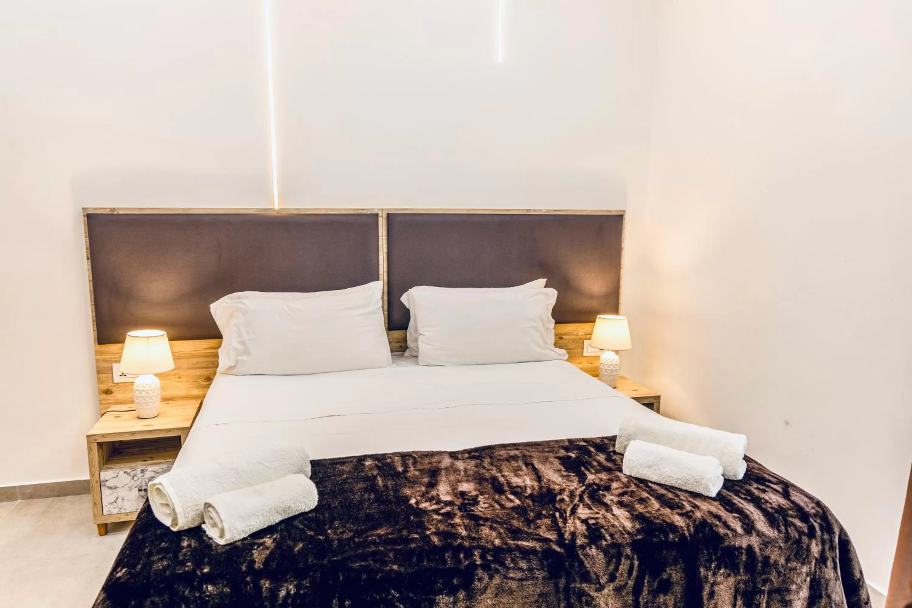 Bed in The Mike Hotel by CX Collection