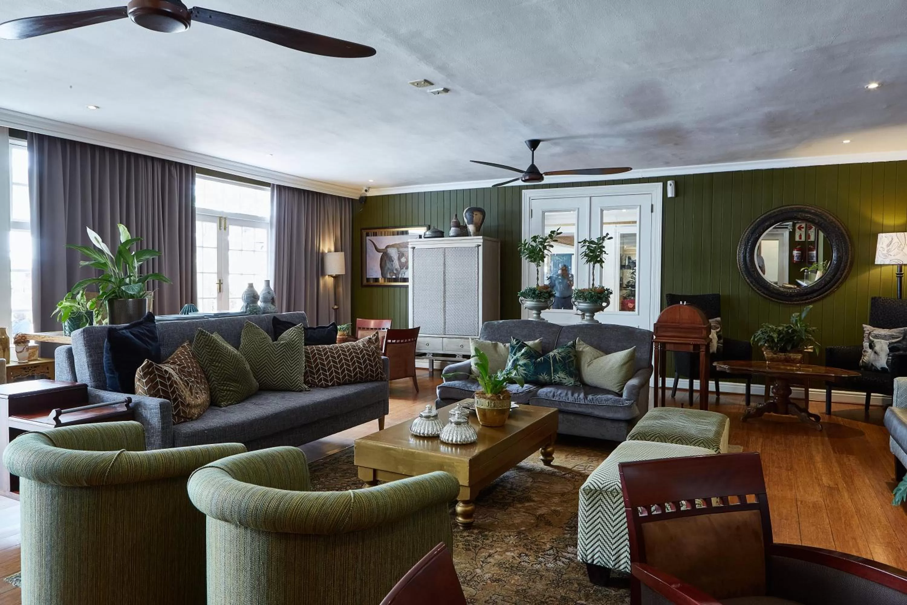 Lounge or bar in The Devon Valley Hotel