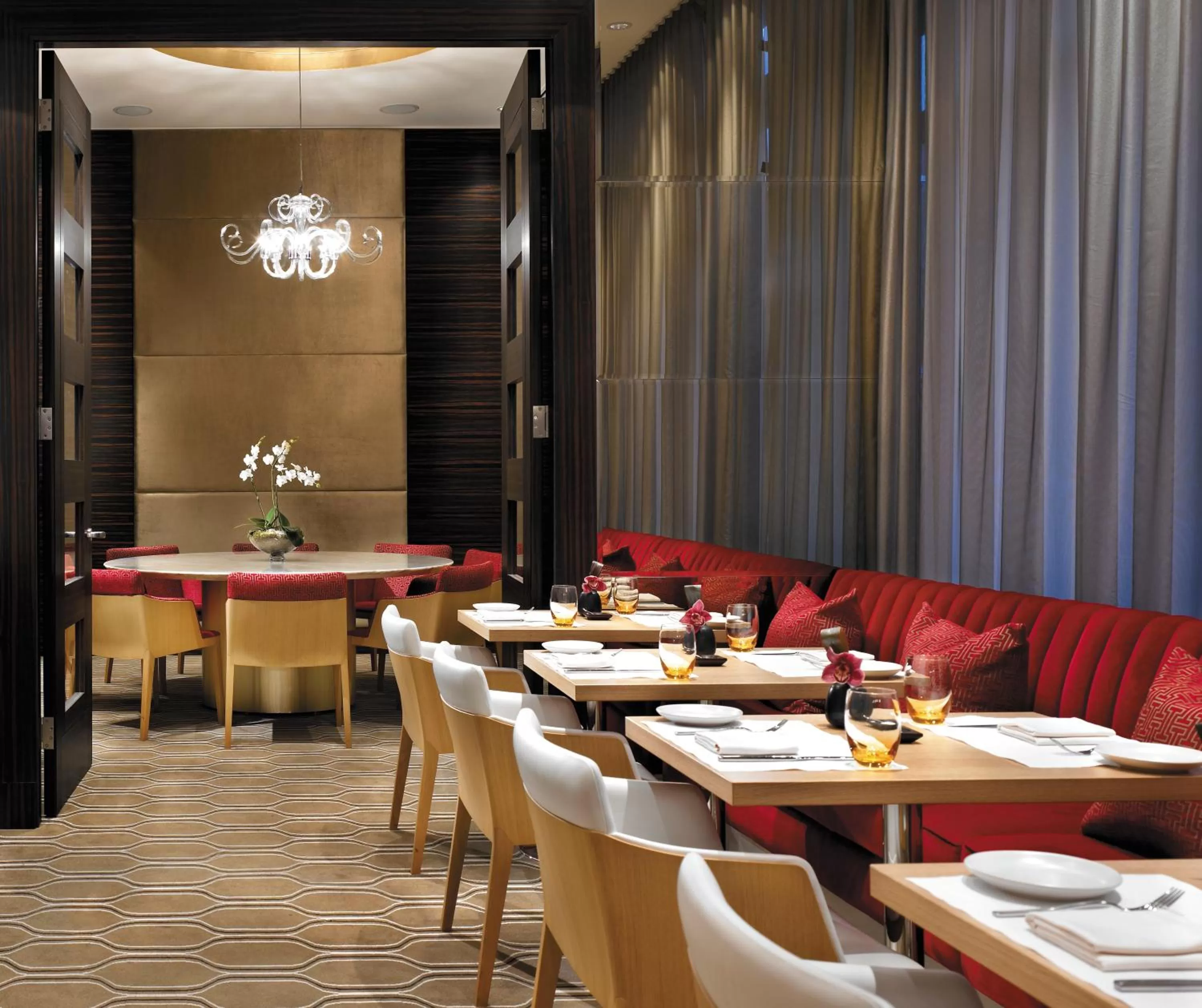 Restaurant/places to eat in Shangri-La Vancouver