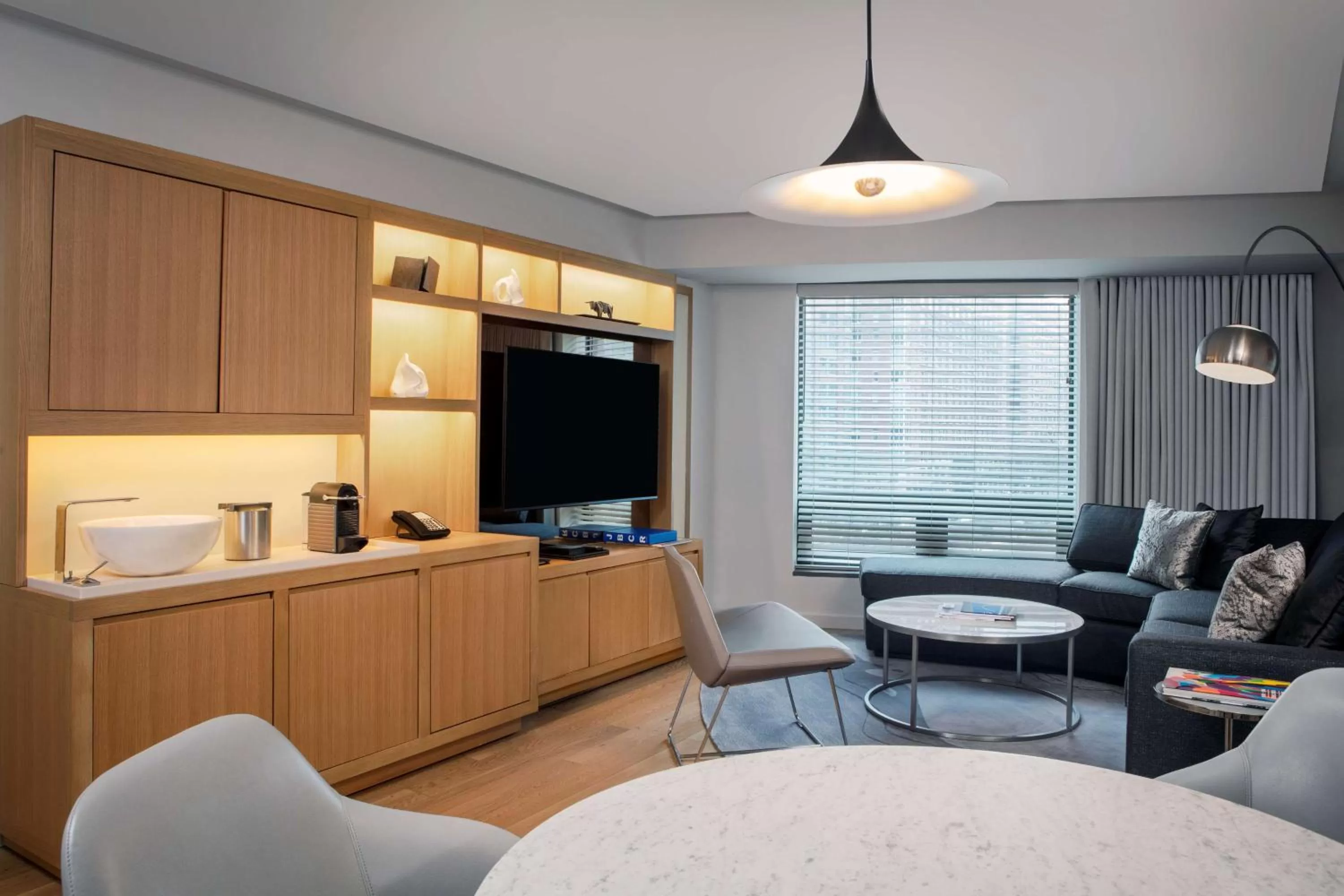 Bedroom, Bed in Conrad New York Downtown